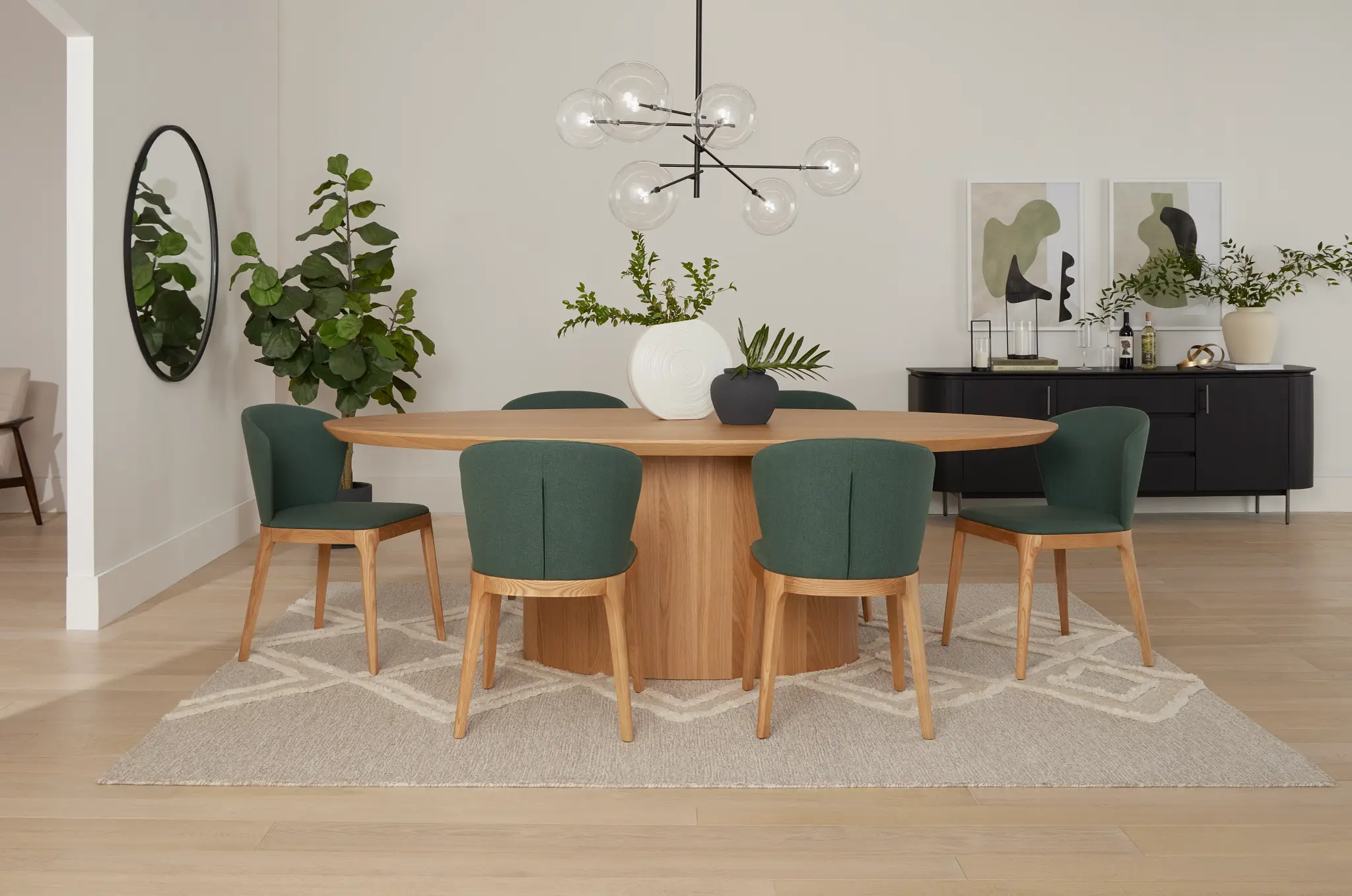 Glamorous Modern Dining Glamorous Modern Dining