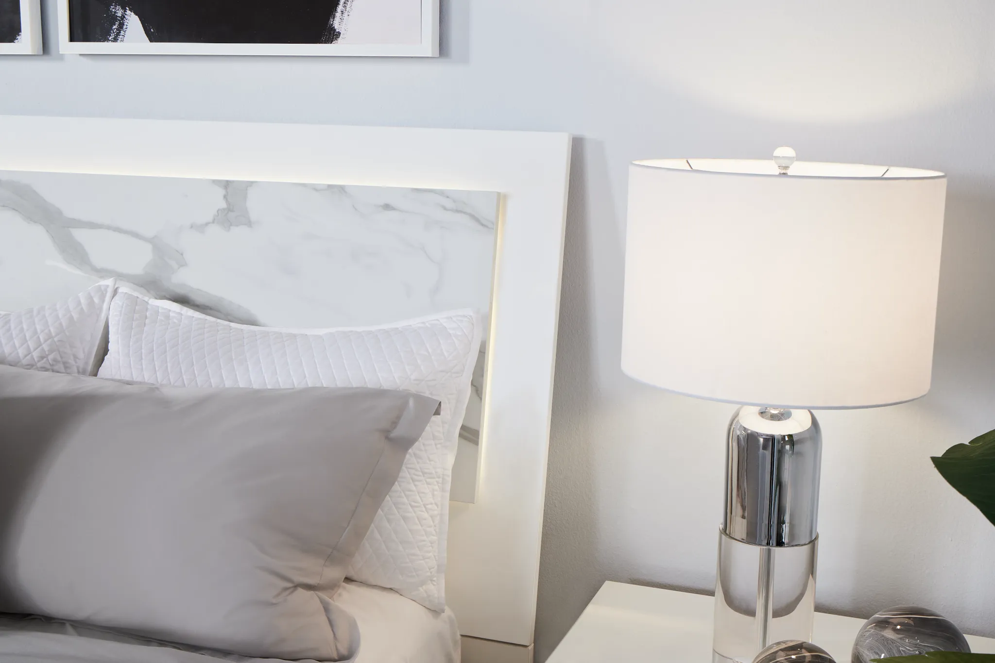 Modena White Platform Bed