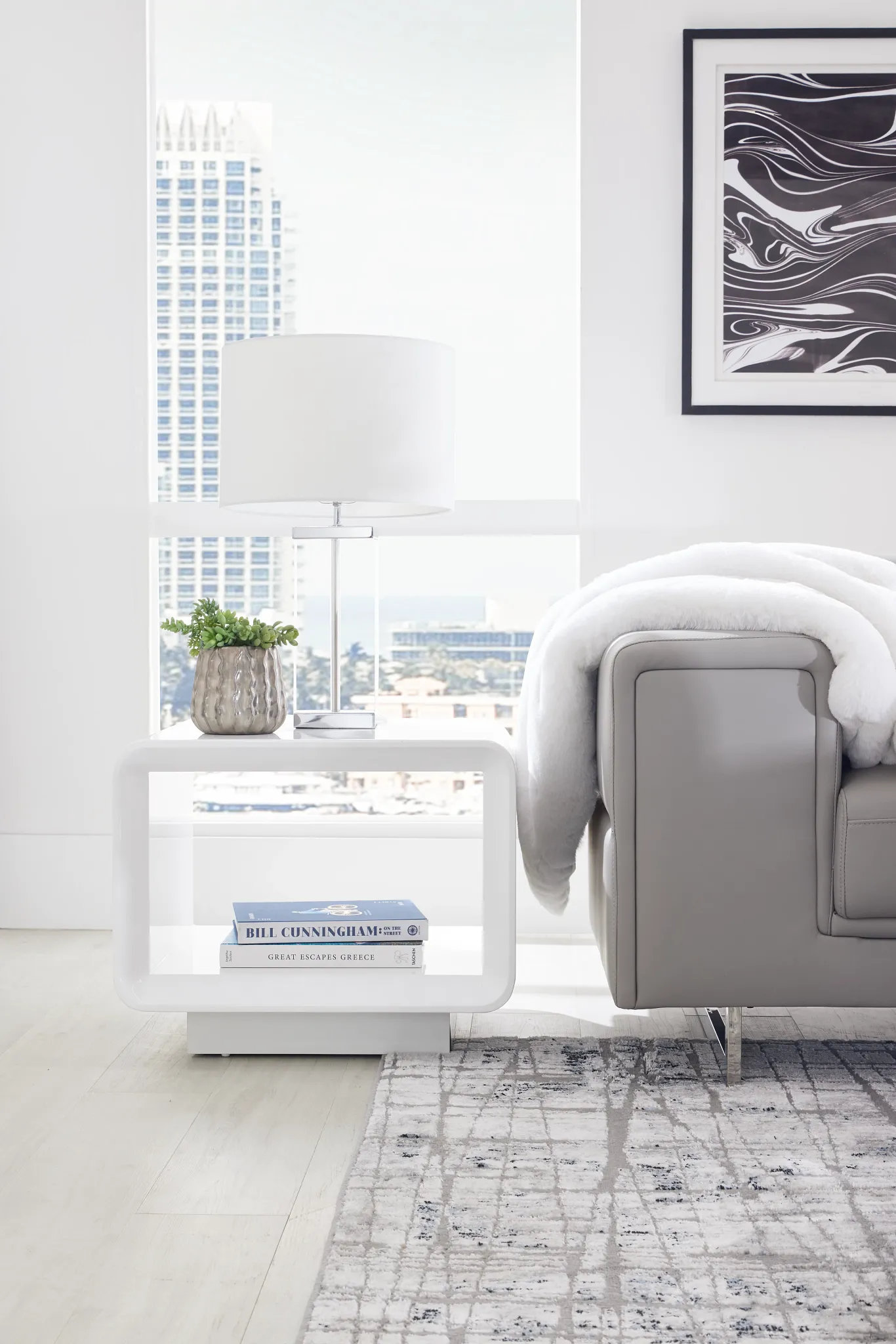 Amato Clear Table Lamp