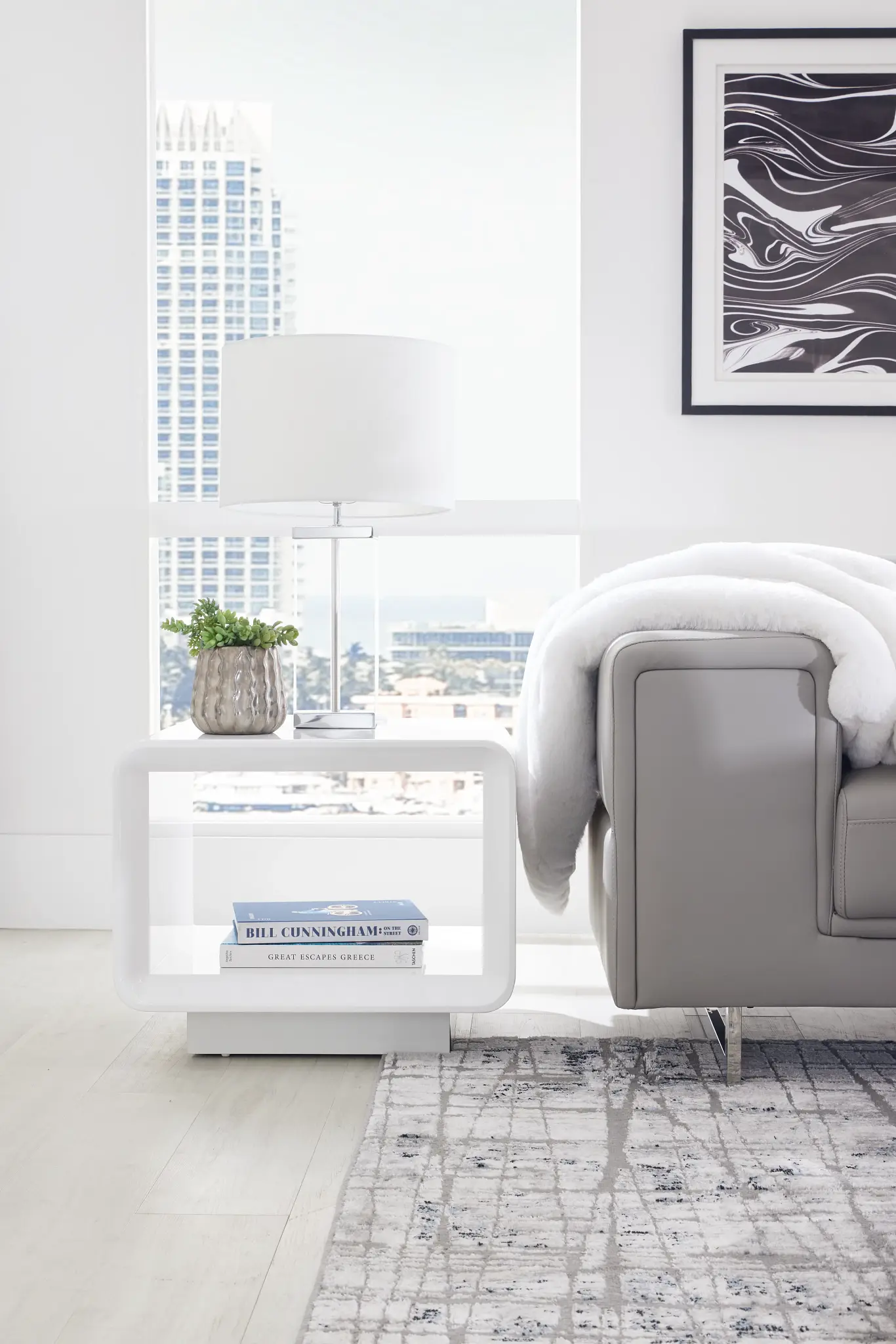 Amato Clear Table Lamp Amato Clear Table Lamp