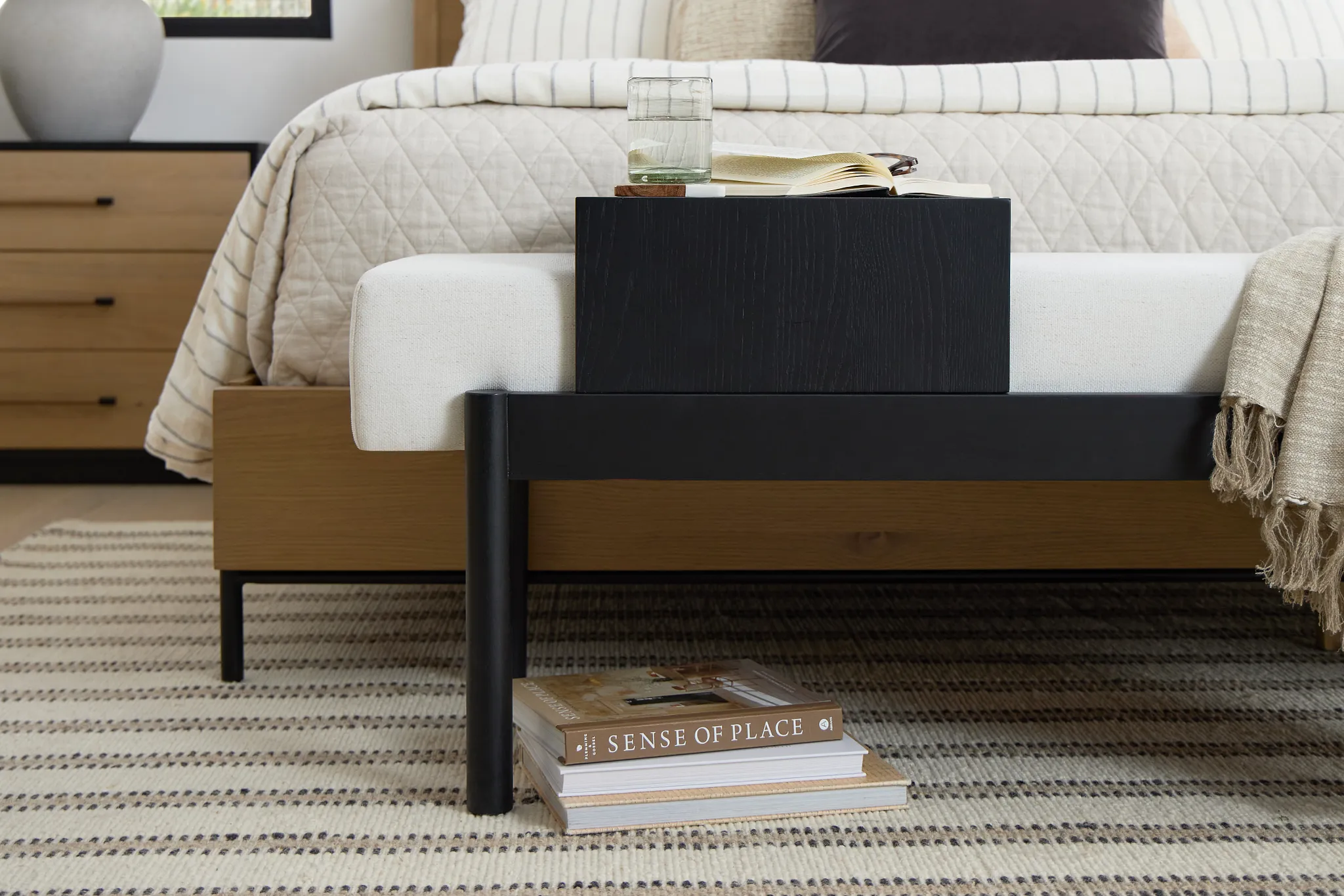 Highland Black Bench