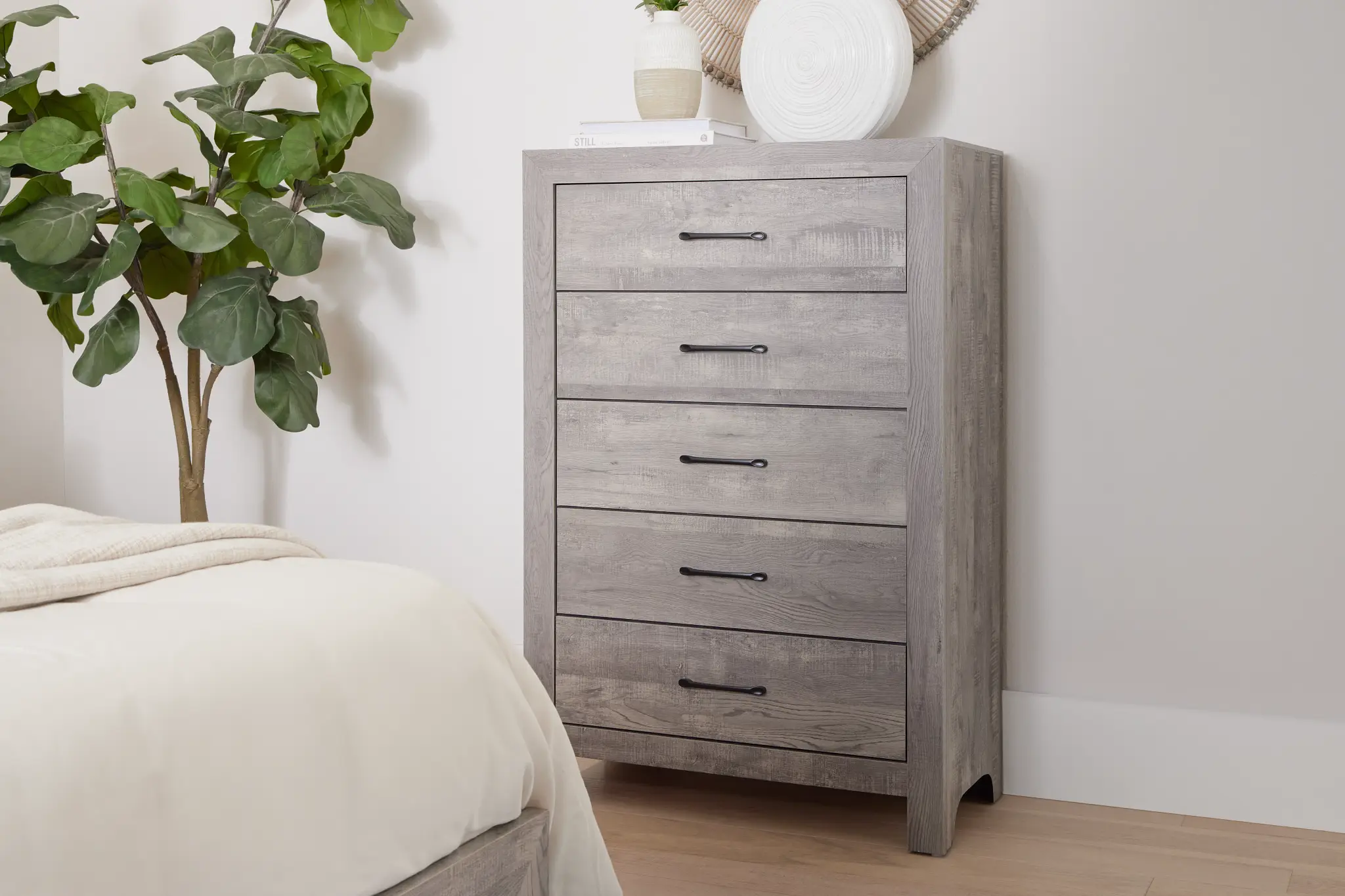 Ollie Gray Chest Ollie Gray Chest