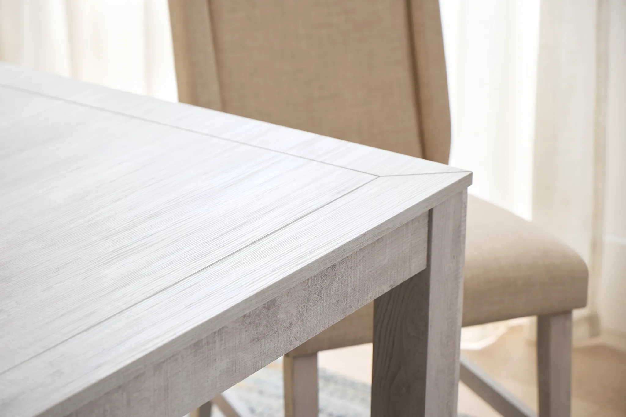 Delray White Rectangular Table