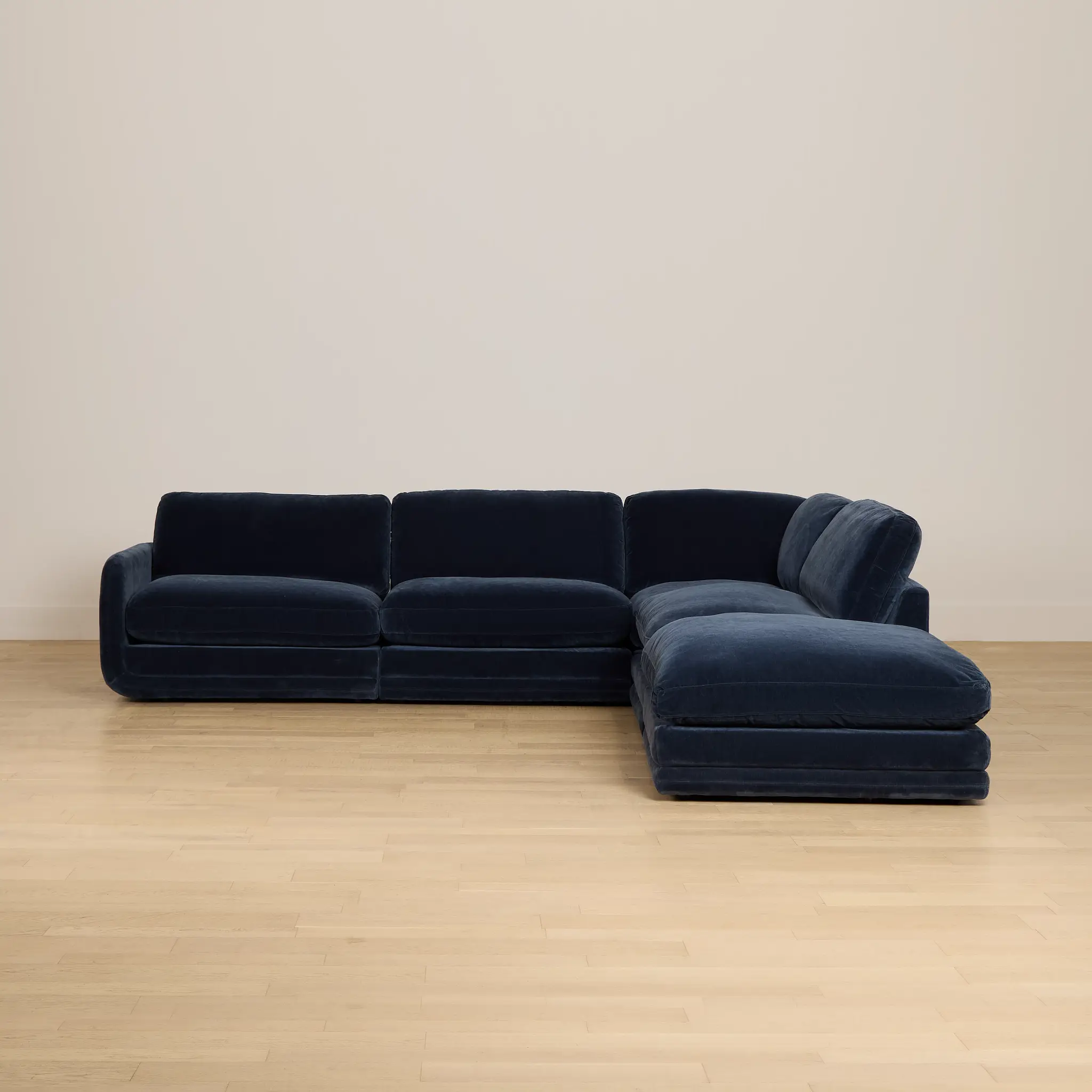 Jules Dark Blue Velvet 5-piece Right Facing Bumper Sectional Jules Dark Blue Velvet 5-piece Right Facing Bumper Sectional