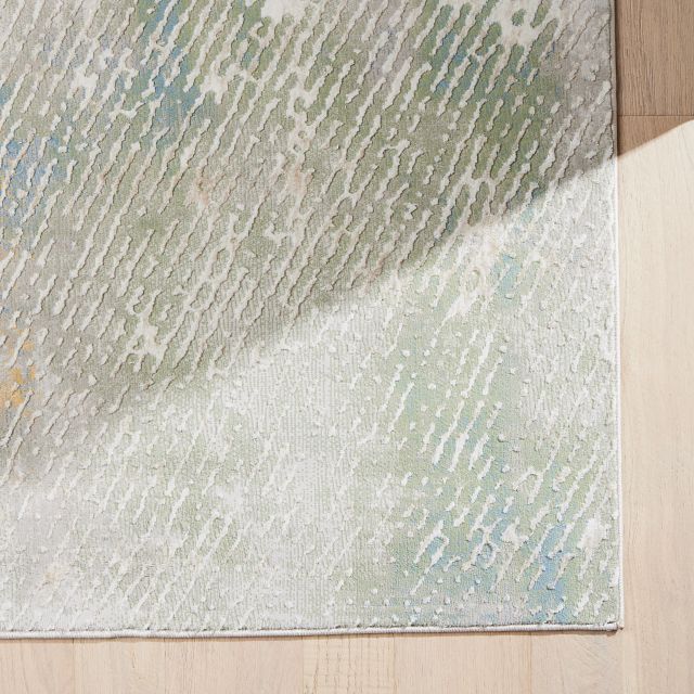 Quami Light Green 8x10 Area Rug
