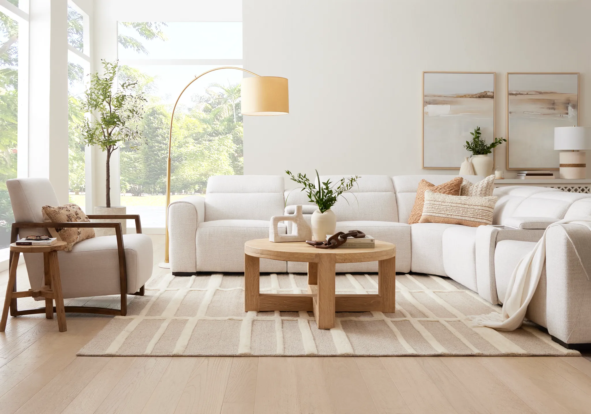 Clarisa Light Tone Round Coffee Table