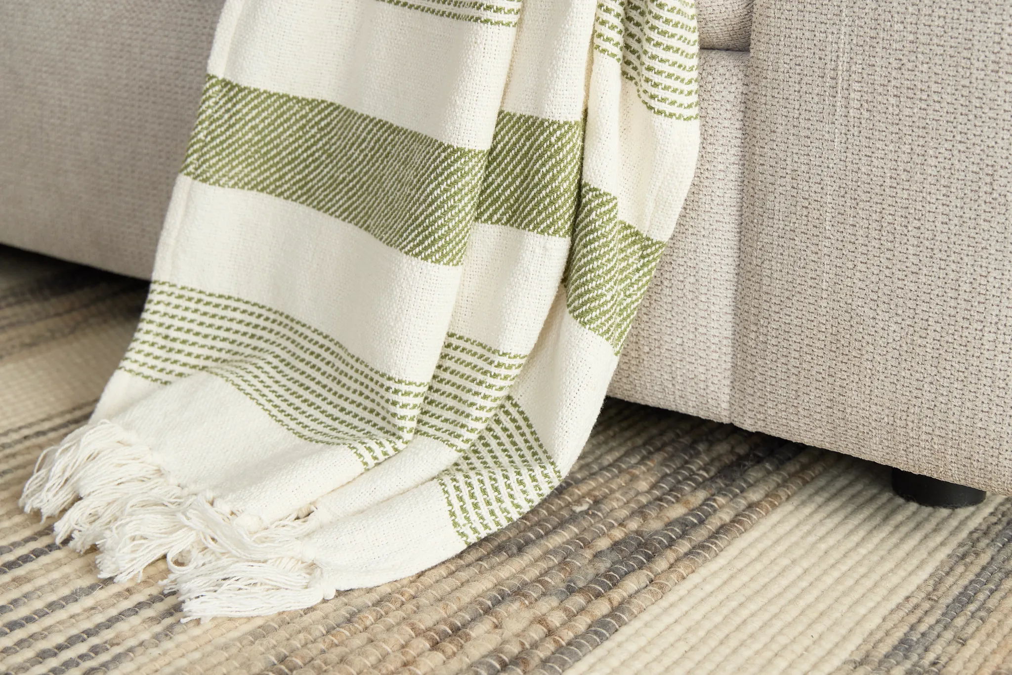 Calhoun Dark Green Stripe 50"x 60" Throw