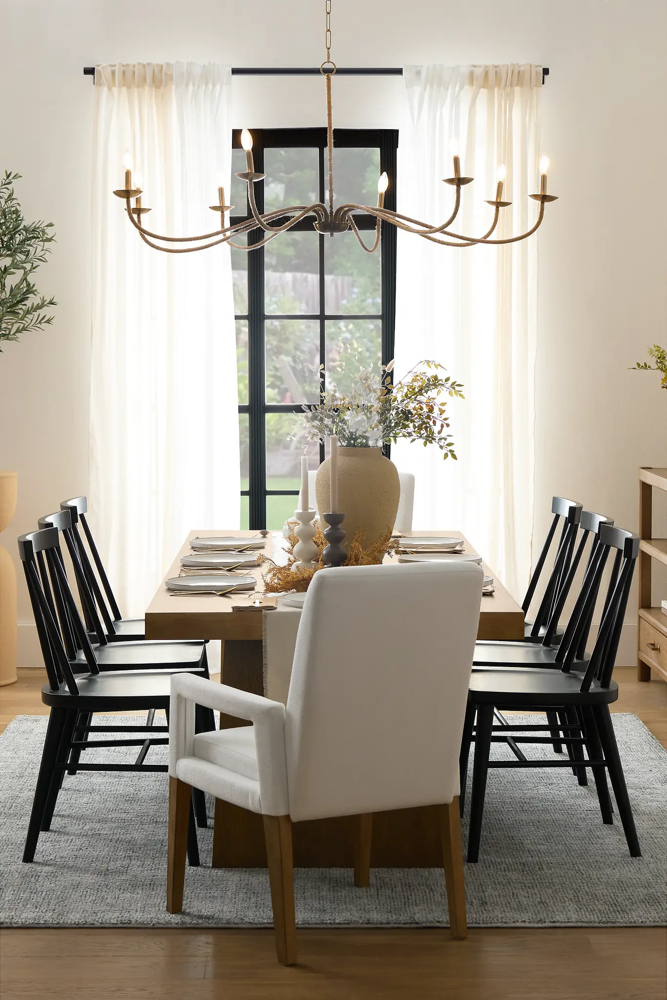 Open Concept Layout Tips to Guide Movement and Visual Flow