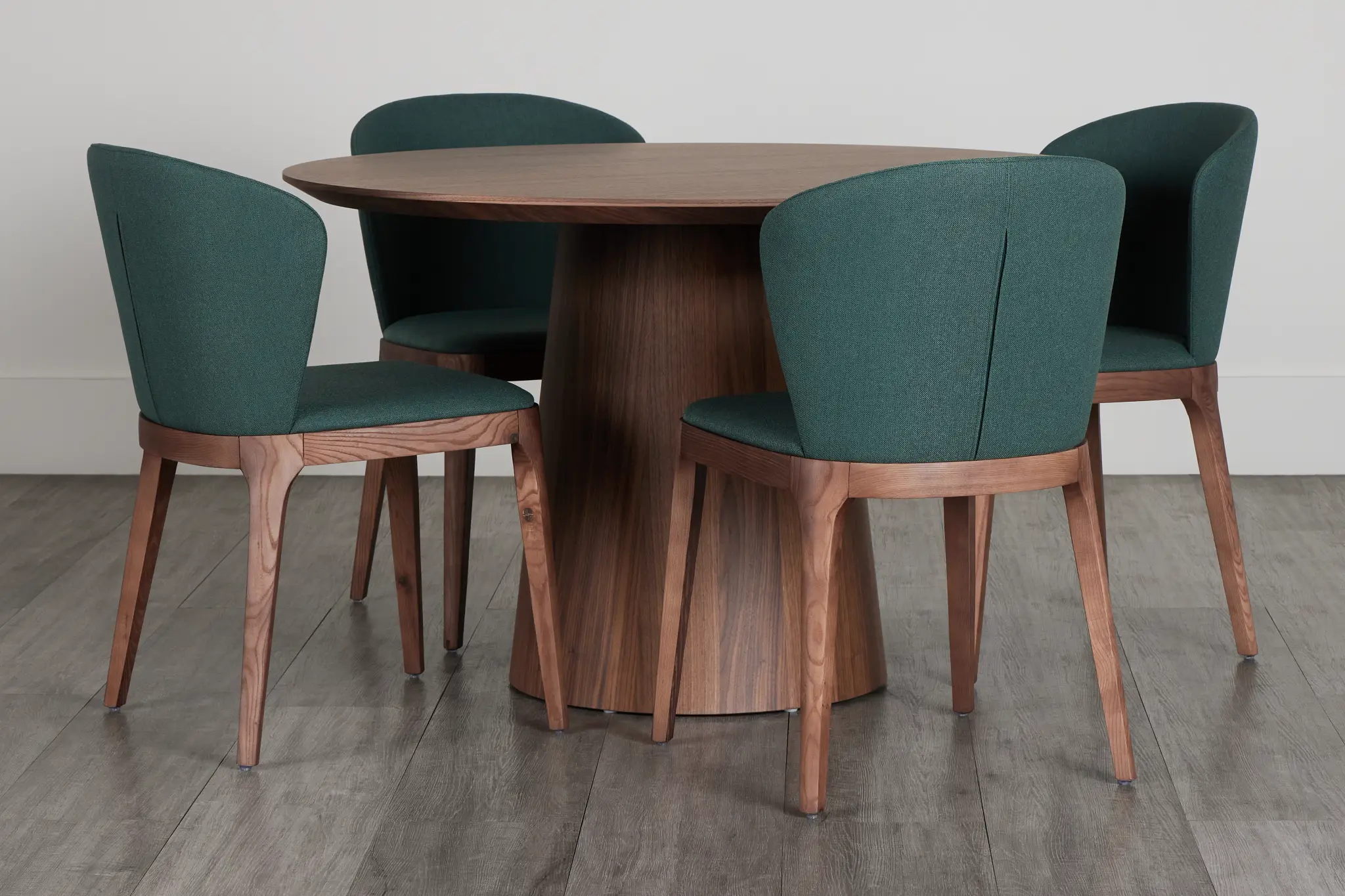 Nomad Mid Tone 47" Round Table & 4 Dark Green Chairs W/ Mid-tone Legs Nomad Mid Tone 47" Round Table & 4 Dark Green Chairs W/ Mid-tone Legs