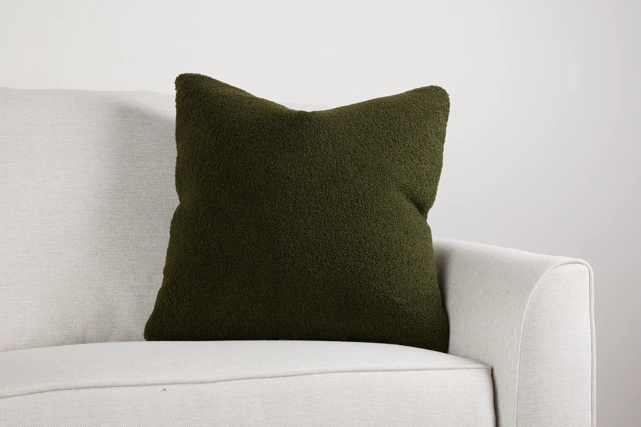 Henley Green 22" Accent Pillow Henley Green 22" Accent Pillow