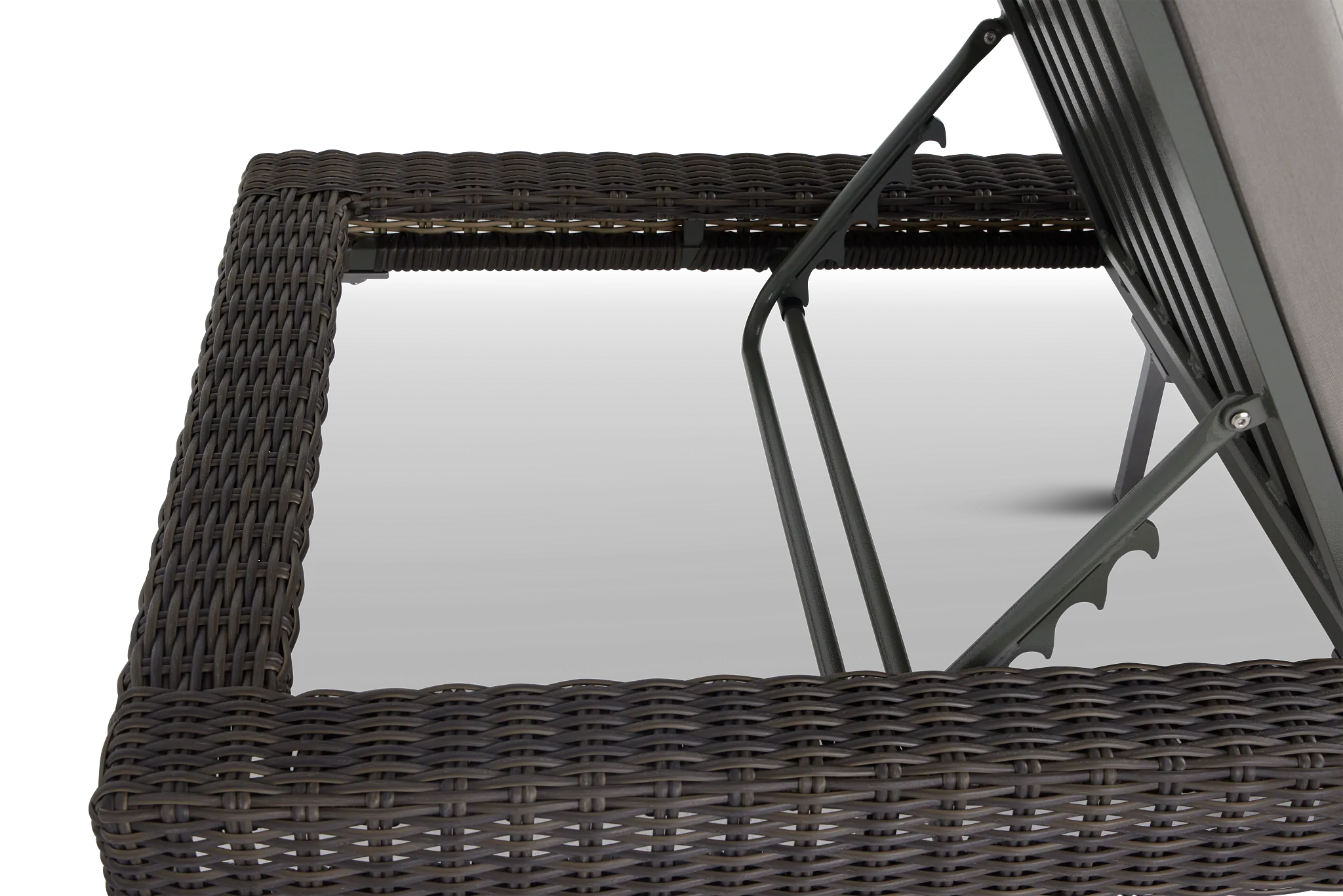 Tulum Gray Woven Cushioned Chaise