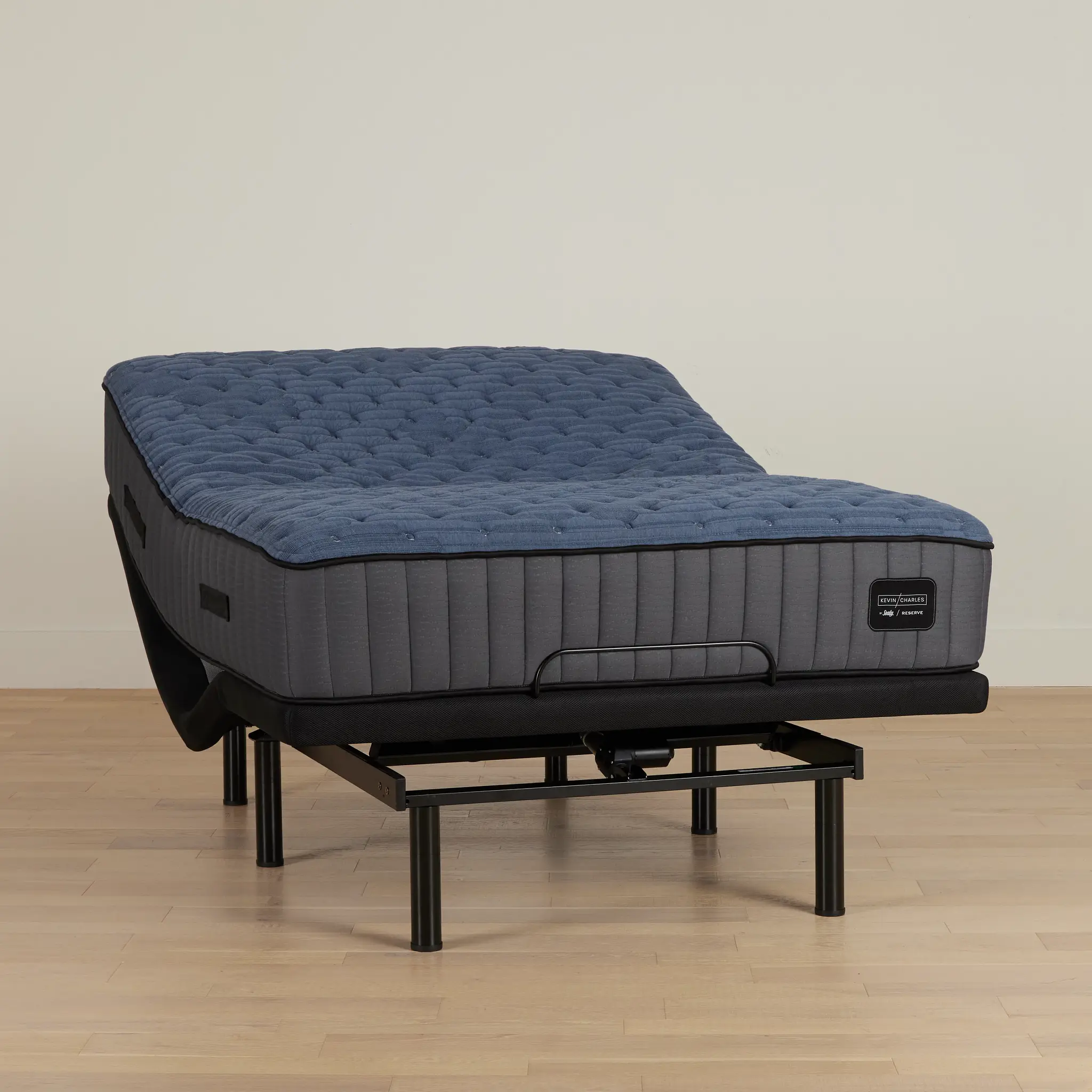 Kevin Charles By Sealy Reserve Lux Ultra Plush Deluxe Adjustable Mattress Set Kevin Charles By Sealy Reserve Lux Ultra Plush Deluxe Adjustable Mattress Set