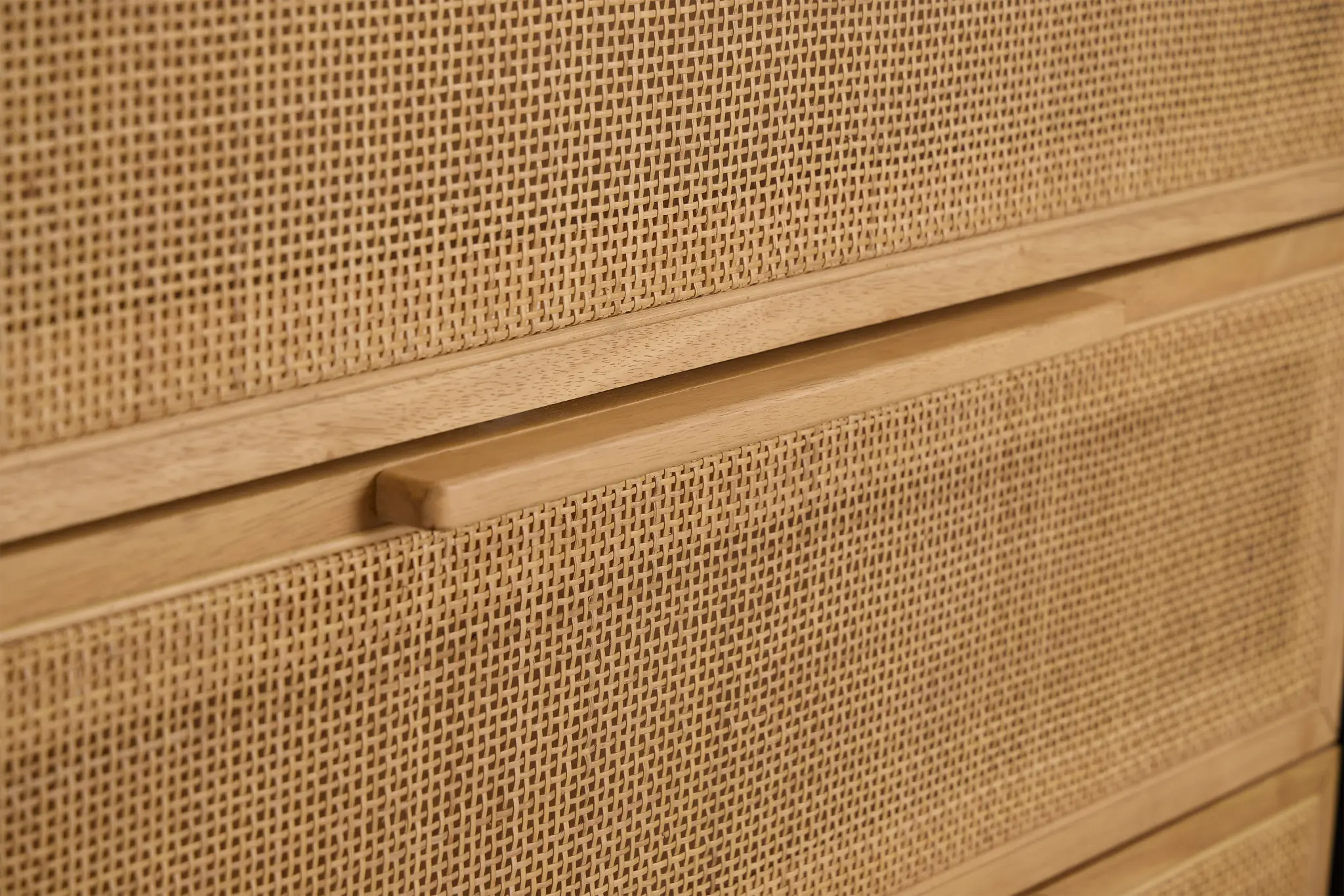 Pacific Two-tone Drawer Chest Pacific Two-tone Drawer Chest