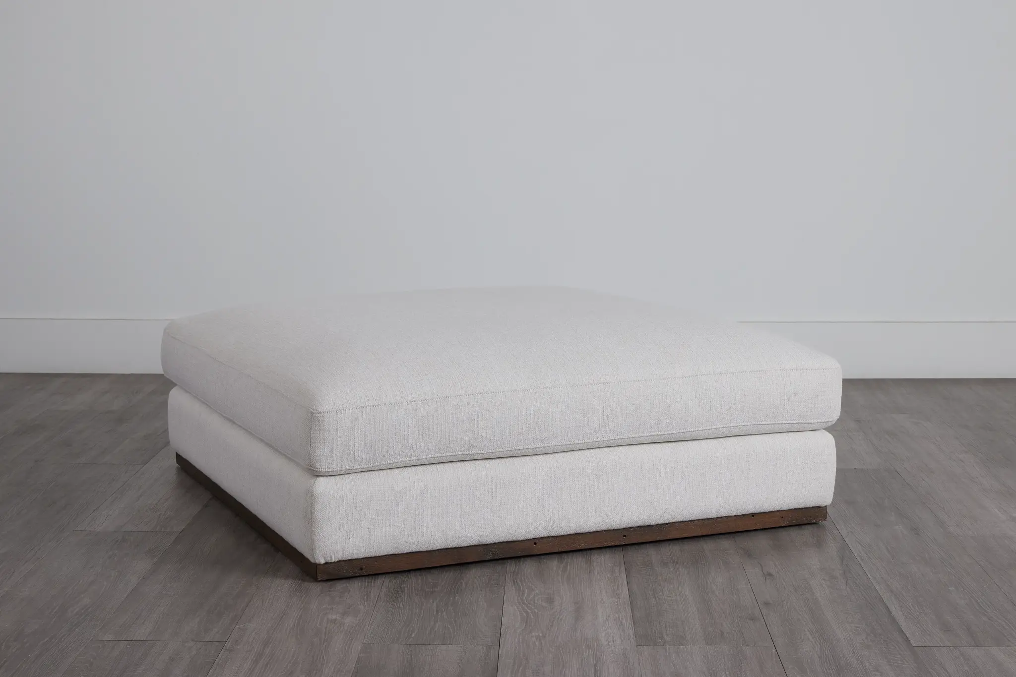 Mckenzie White Square Large Ottoman Mckenzie White Square Large Ottoman