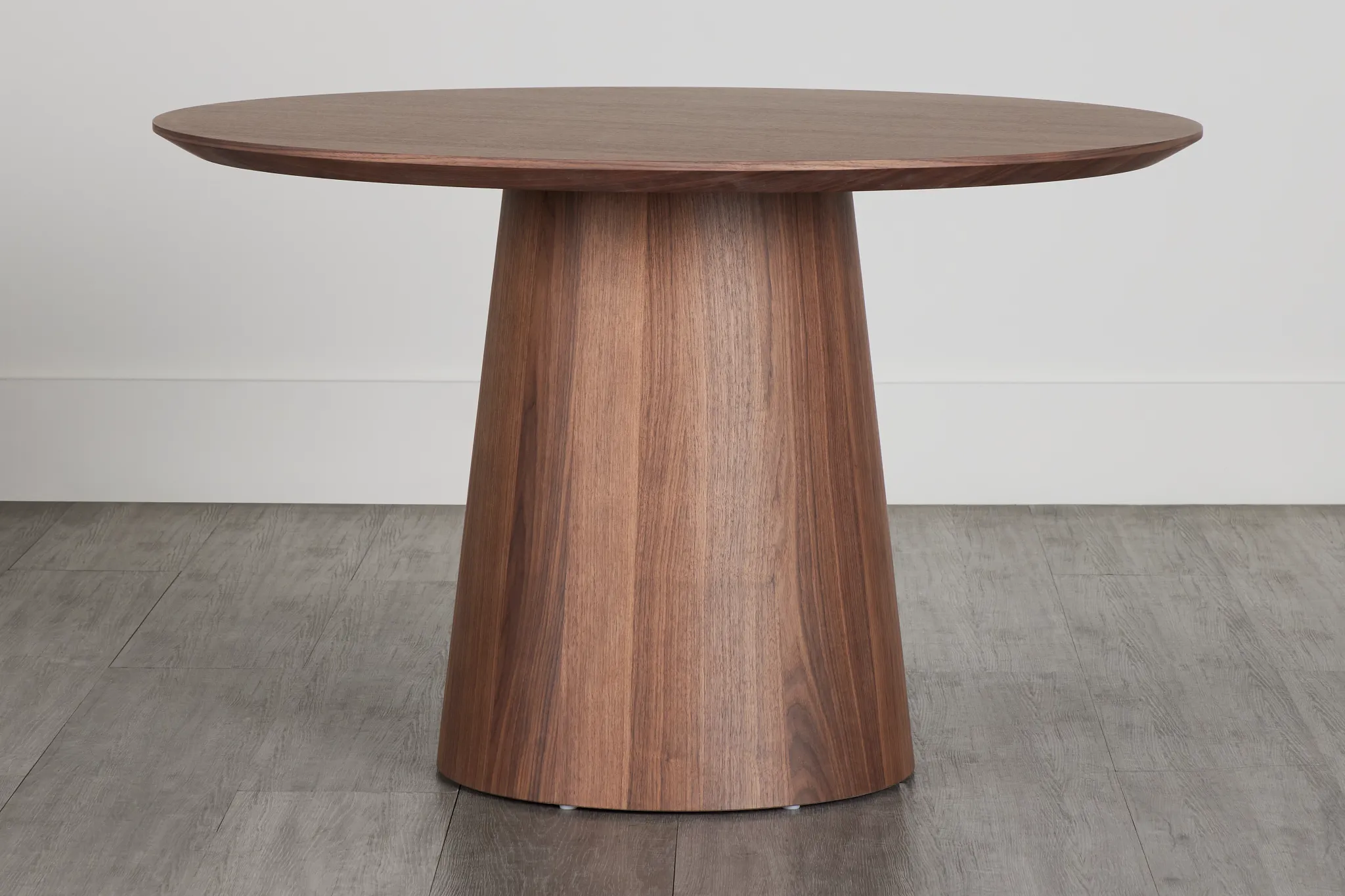 Nomad Mid Tone 47" Round Table