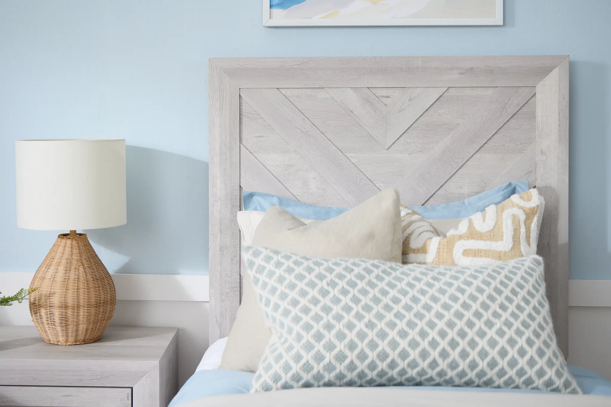 Delray White Panel Bed Delray White Panel Bed