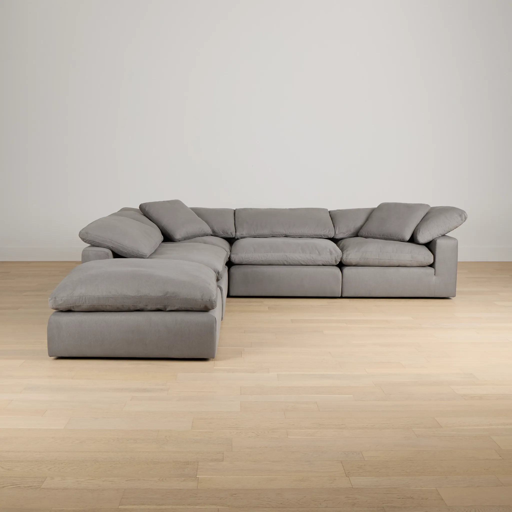 Nixon Light Gray Fabric 5pc Bumper Sectional