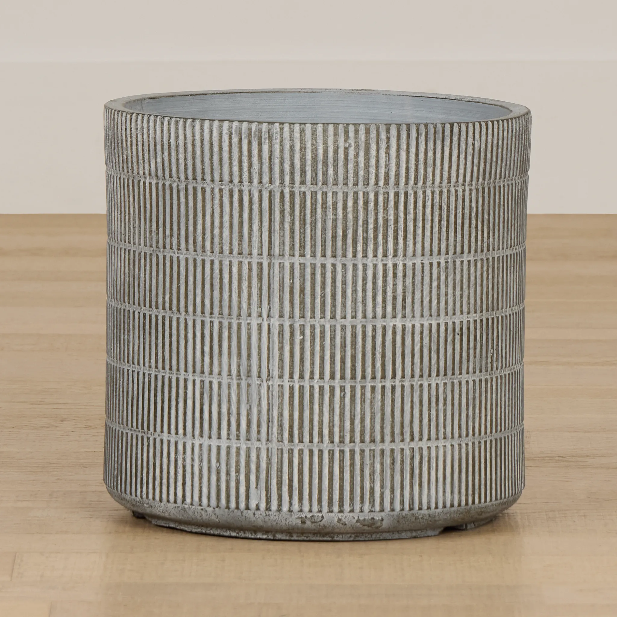 Lilani Gray Small Planter