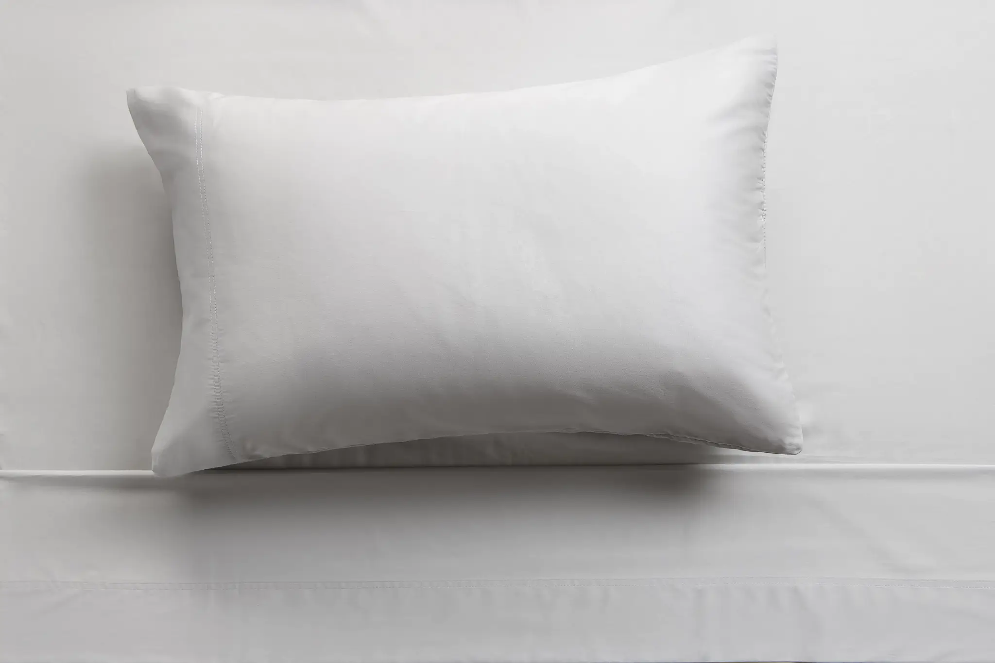 Rest & Renew Cotton Sateen Gray 300 Thread Sheet Set Rest & Renew Cotton Sateen Gray 300 Thread Sheet Set