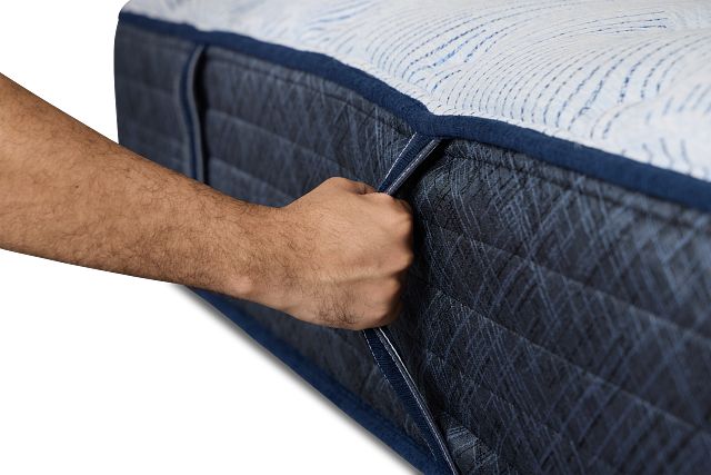 Serta Perfect Sleeper Blue Lagoon Nights 13.5" Plush Mattress