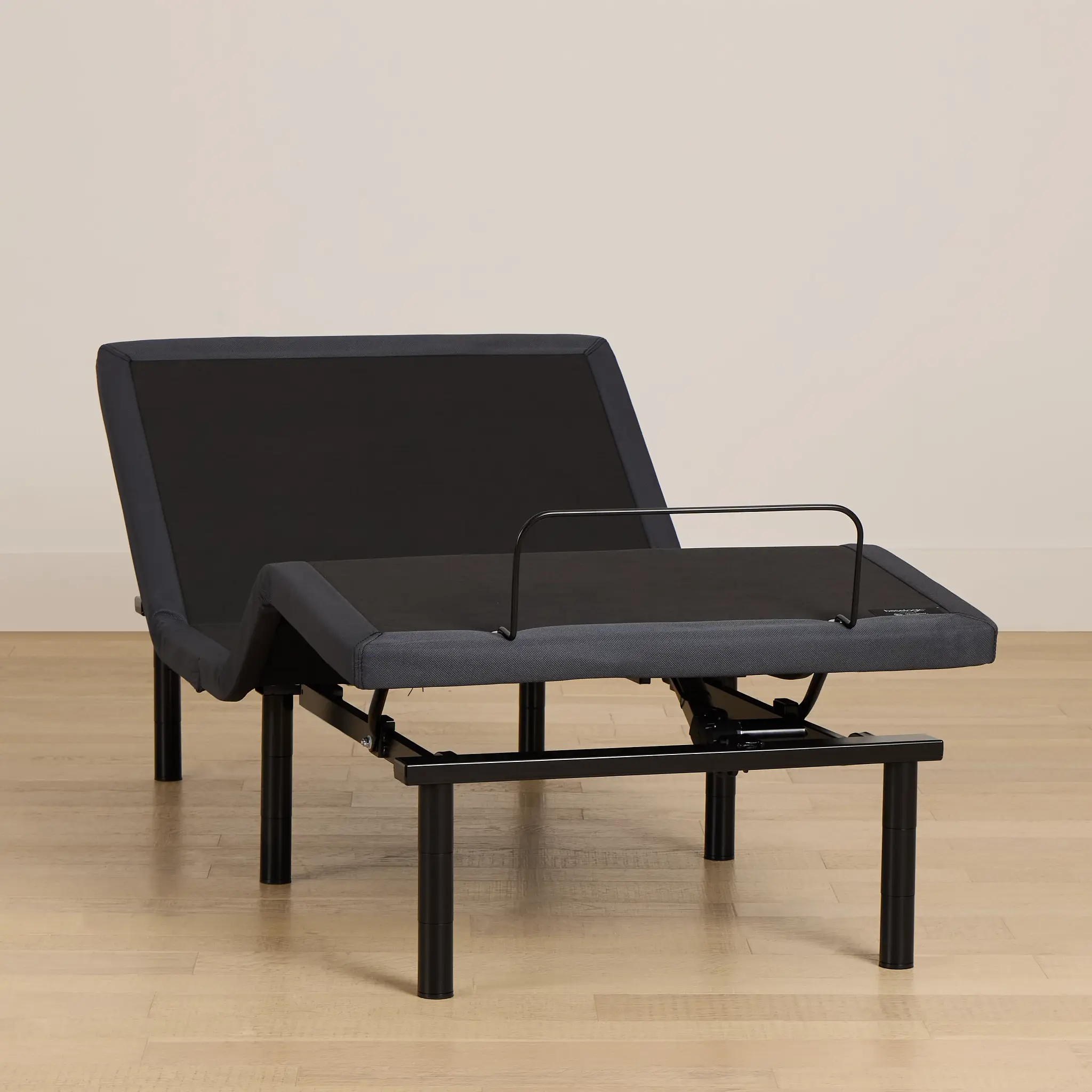 Serta Baselogic Gold Adjustable Base Serta Baselogic Gold Adjustable Base