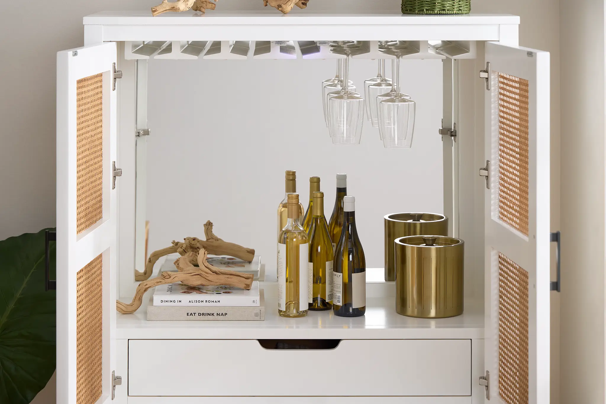 Nantucket Two-tone Woven Bar Cabinet Nantucket Two-tone Woven Bar Cabinet