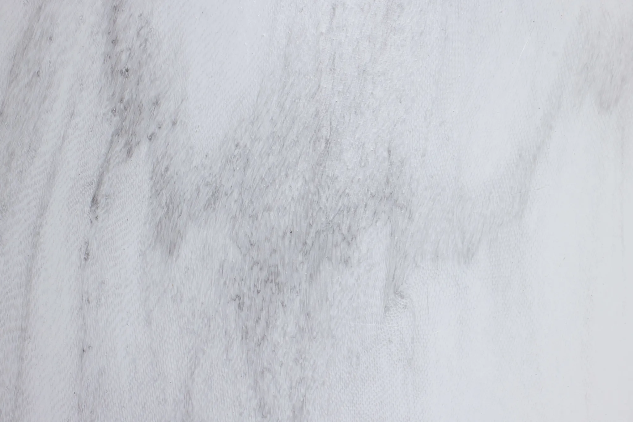 Nerissa Ivory Medium Vase