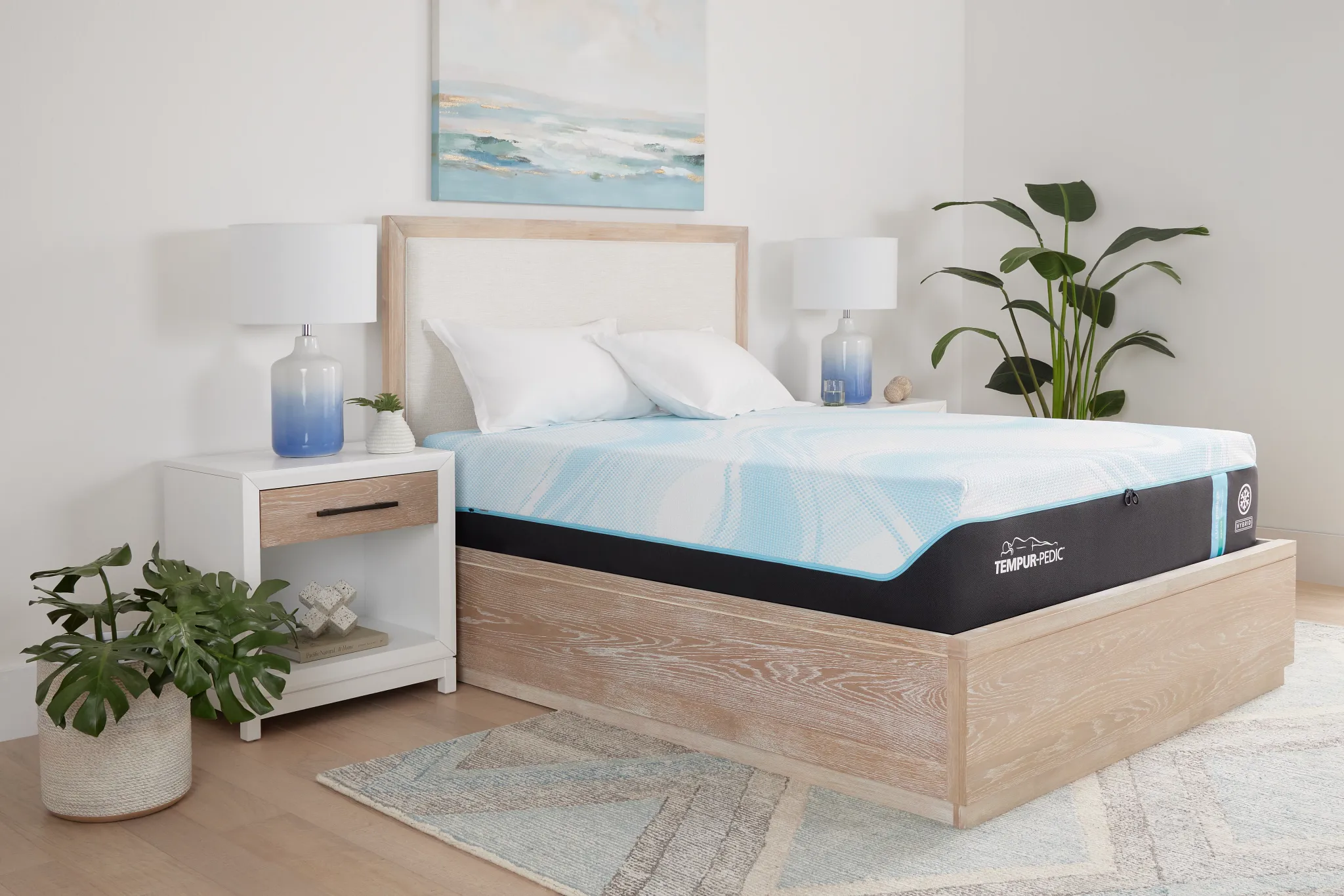 Tempur-pedic Tempur-luxebreeze 13" Medium Hybrid Mattress