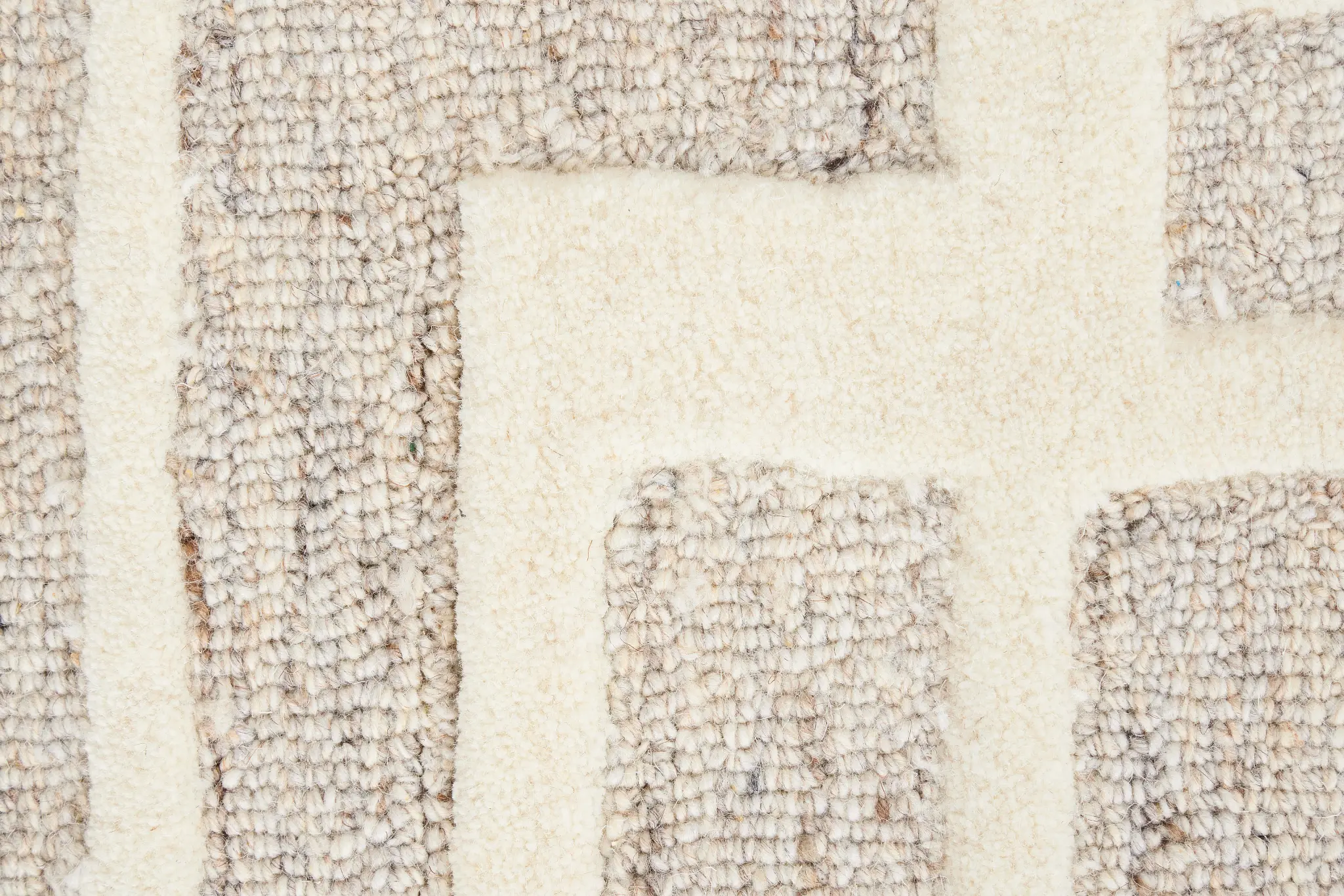 BEIGE Pippa Beige 8x10 Area Rug