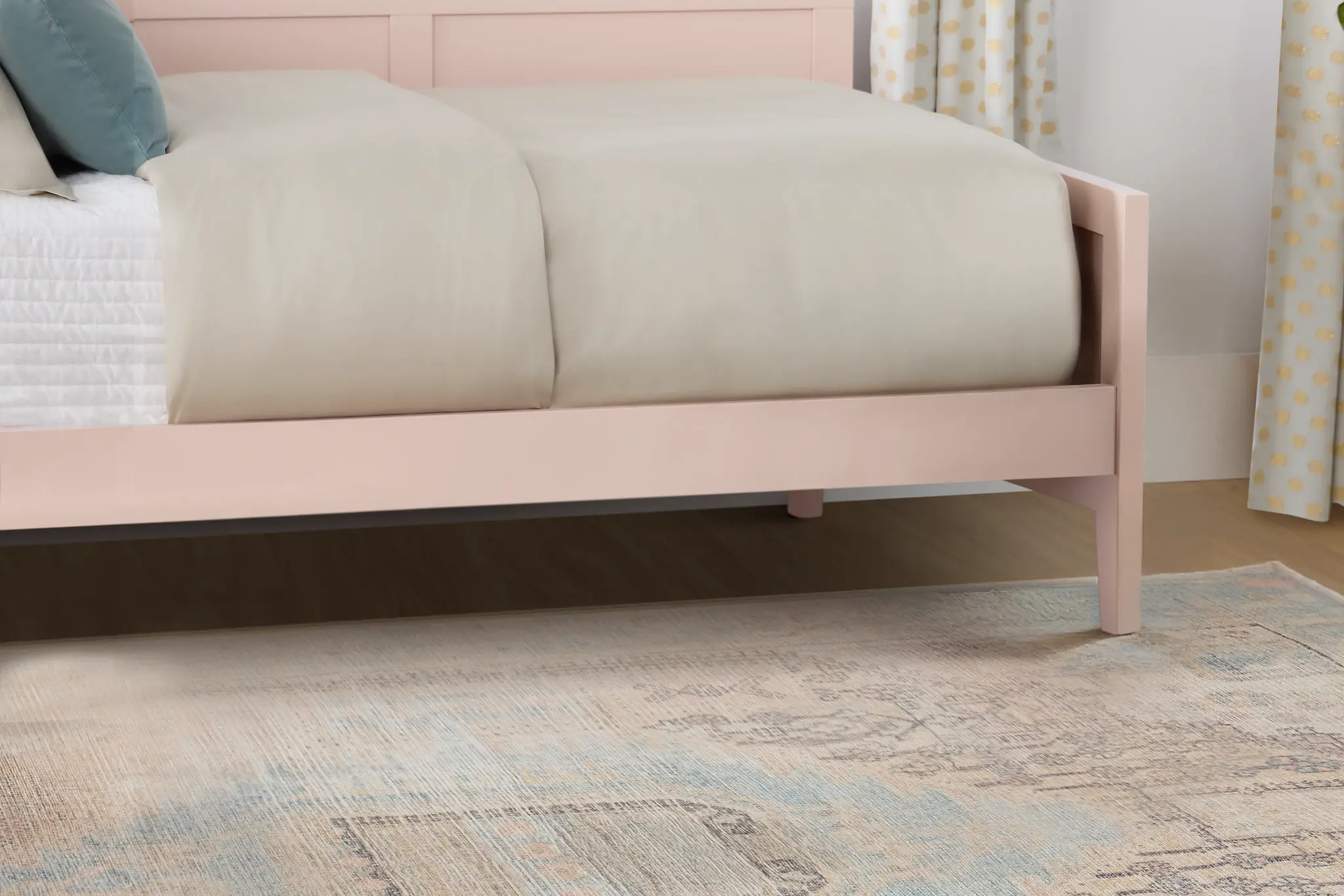Charleston Pink Daybed Charleston Pink Daybed