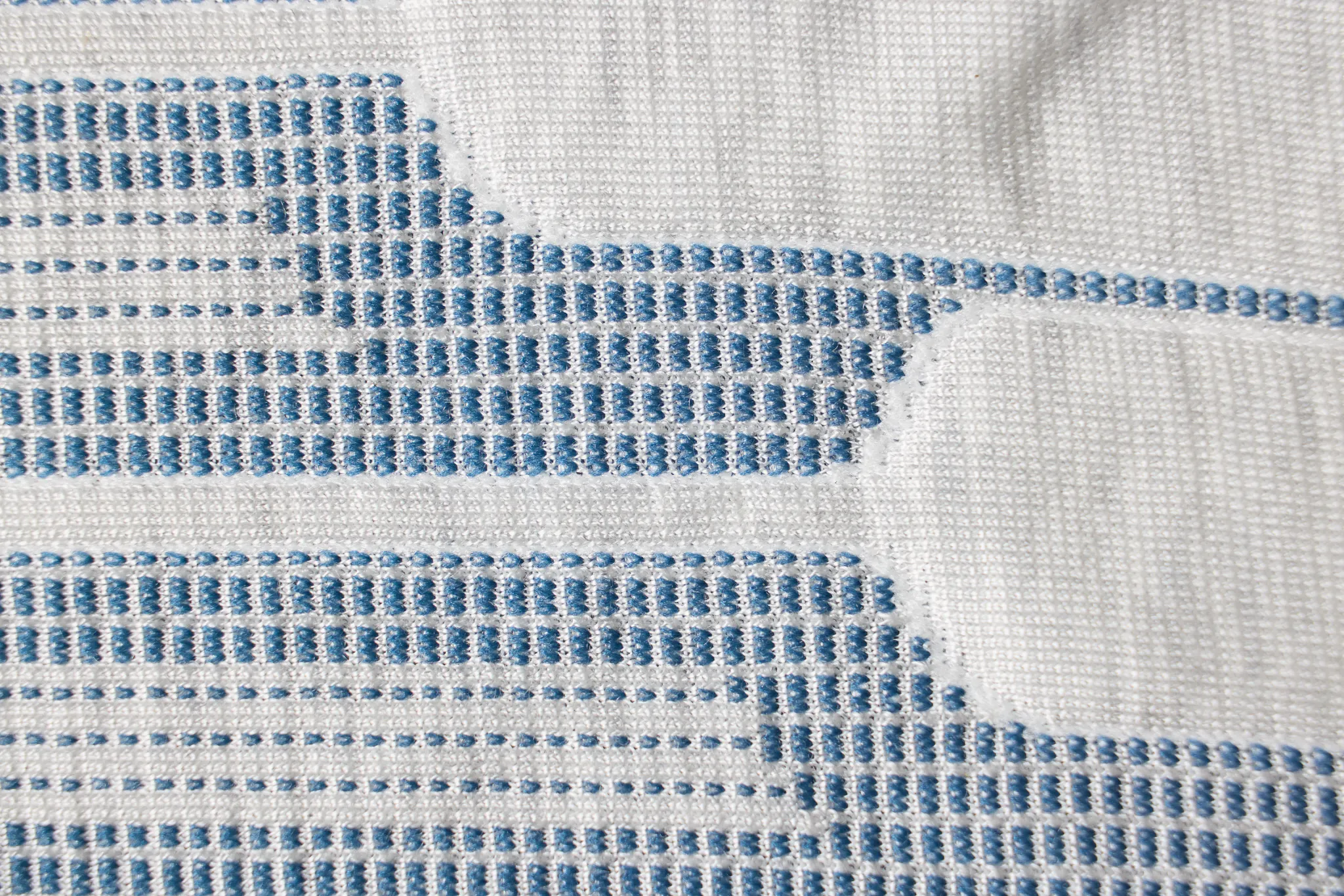 Kevin Charles By Sealy Signature Extra Firm Low-profile Mattress Set