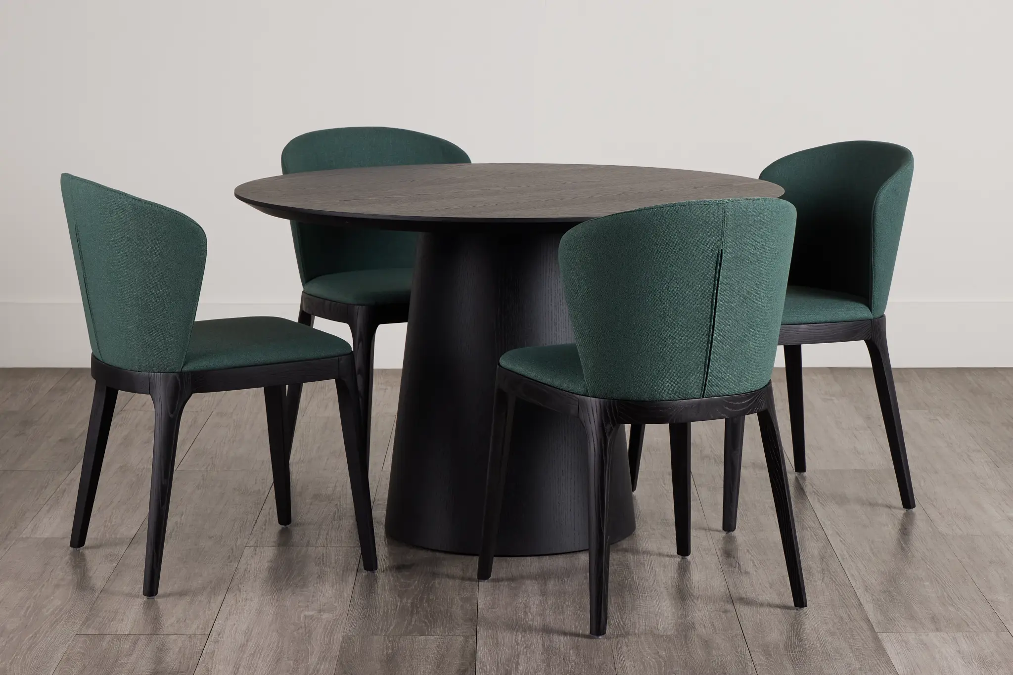 Nomad Black 47" Round Table & 4 Dark Green Chairs W/ Black Legs Nomad Black 47" Round Table & 4 Dark Green Chairs W/ Black Legs