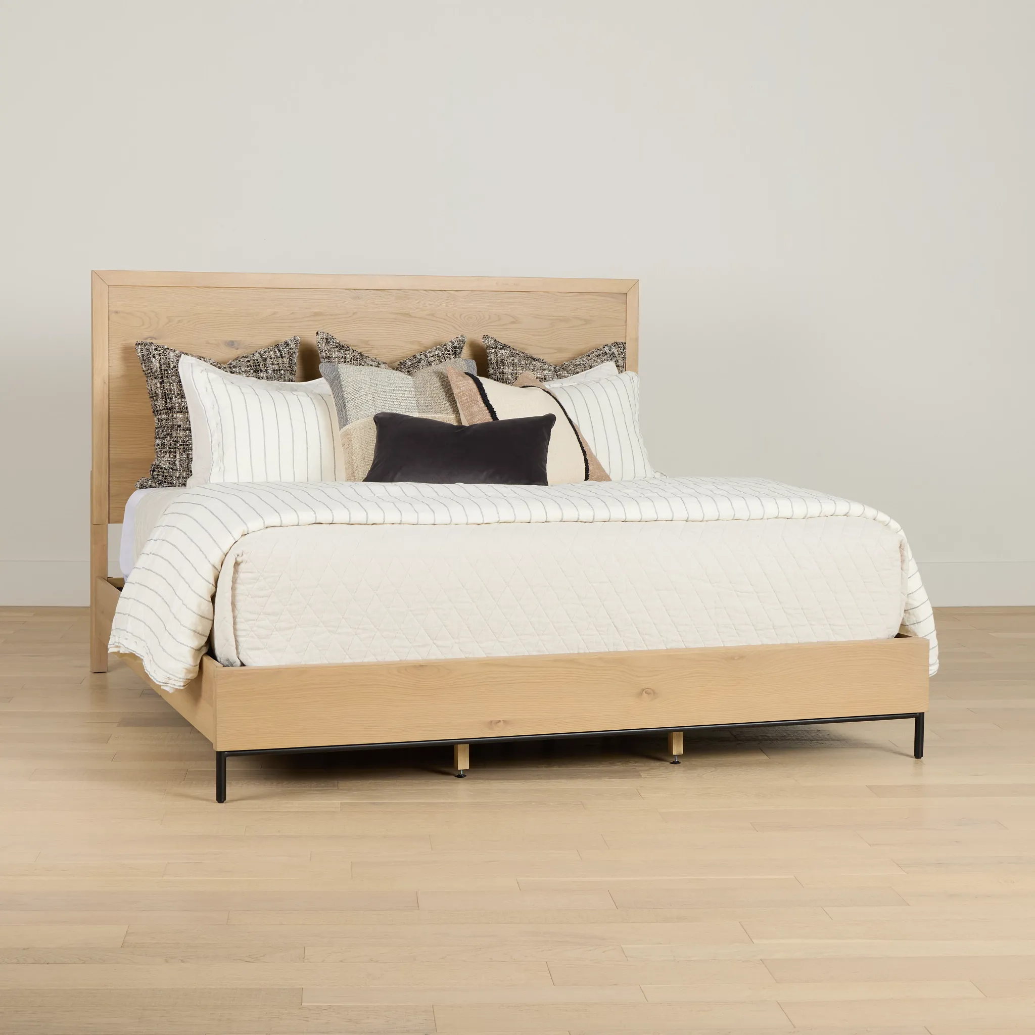 Highland Light Tone Panel Bed