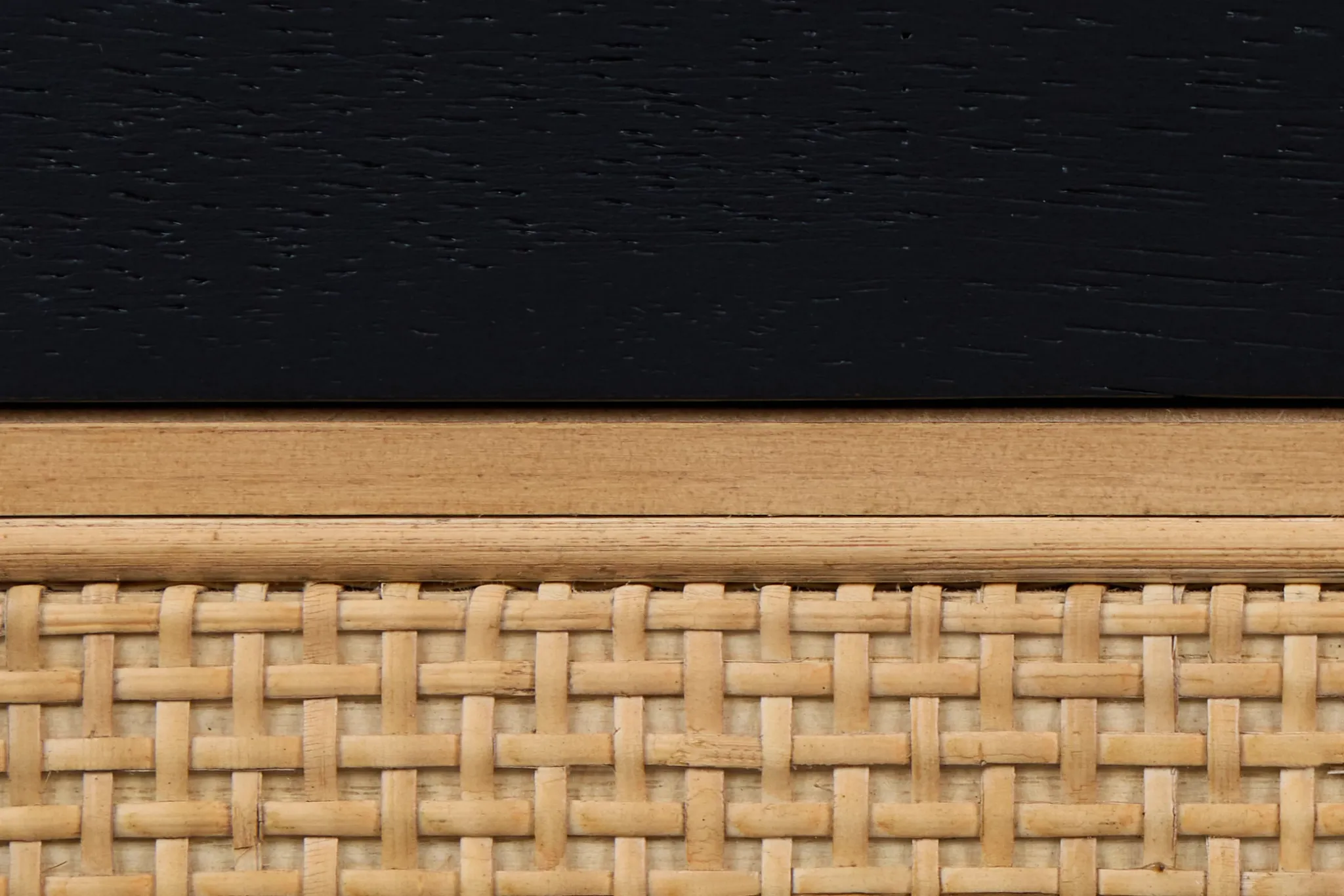 Pacific Two-tone Media Chest