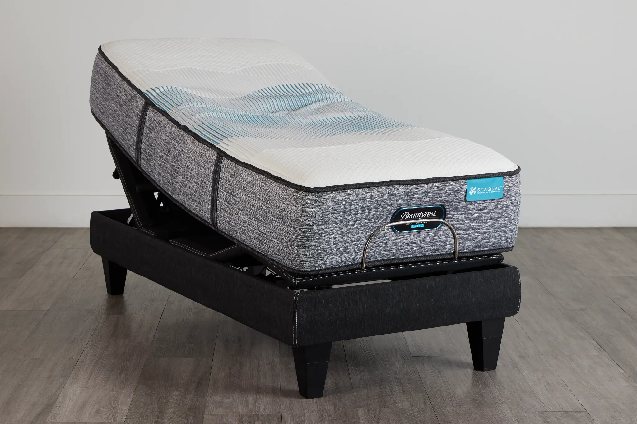 Beautyrest Harmony Lux Empress Series Plush Hybrid Black Luxury Adjustable Mattress Set Beautyrest Harmony Lux Empress Series Plush Hybrid Black Luxury Adjustable Mattress Set