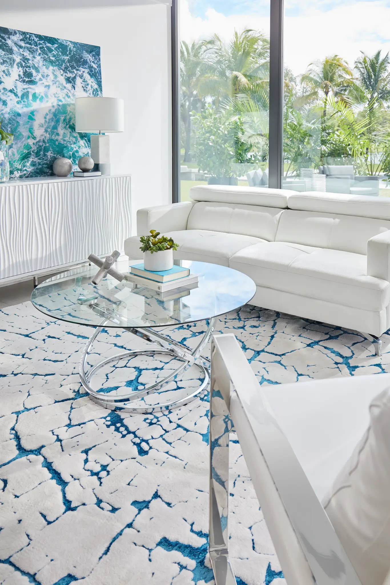 Why the Vivian Glass 3-Pack Tables Are the Perfect Versatile Living Room Set 