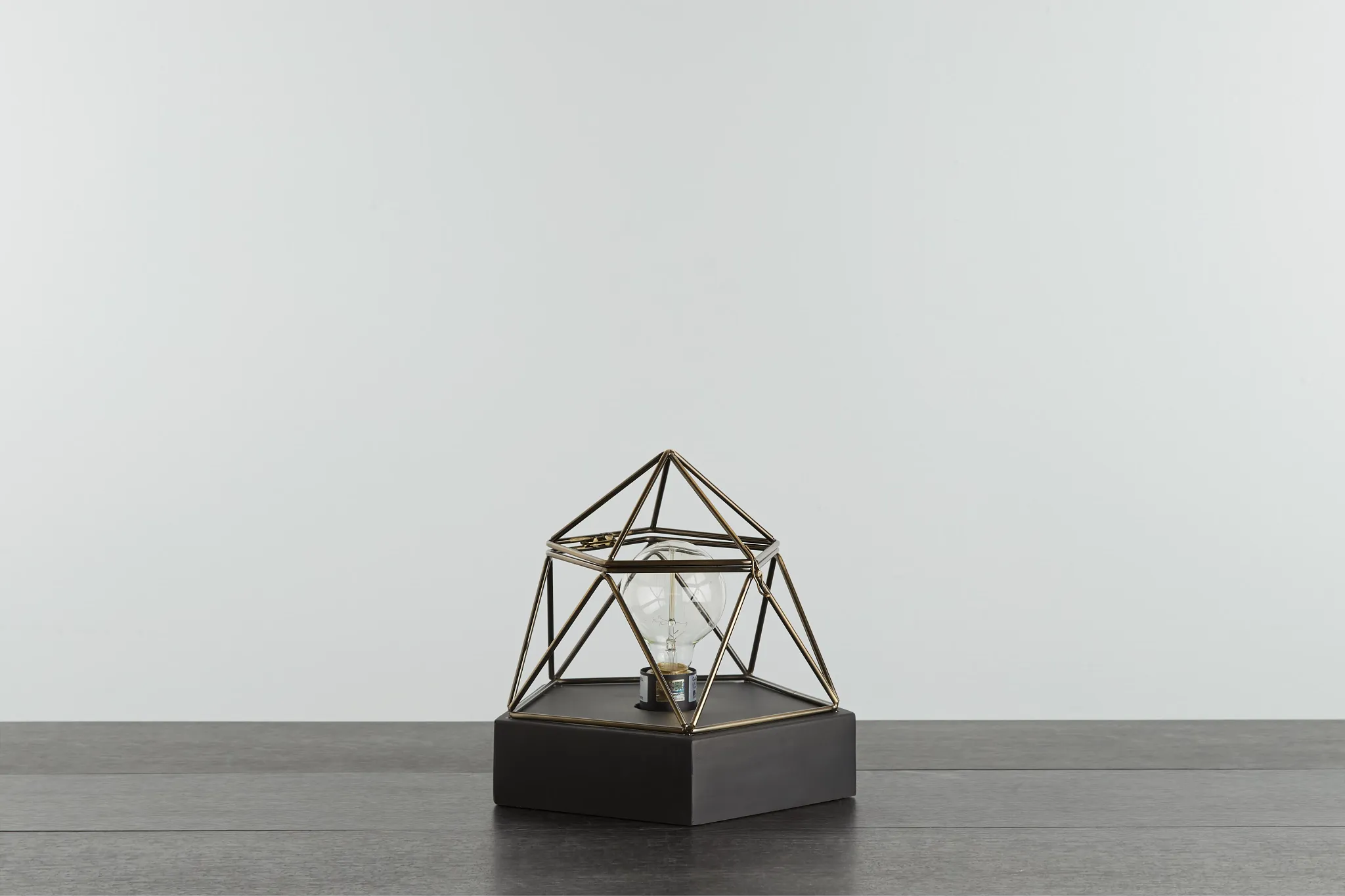 Saros Cement Table Lamp