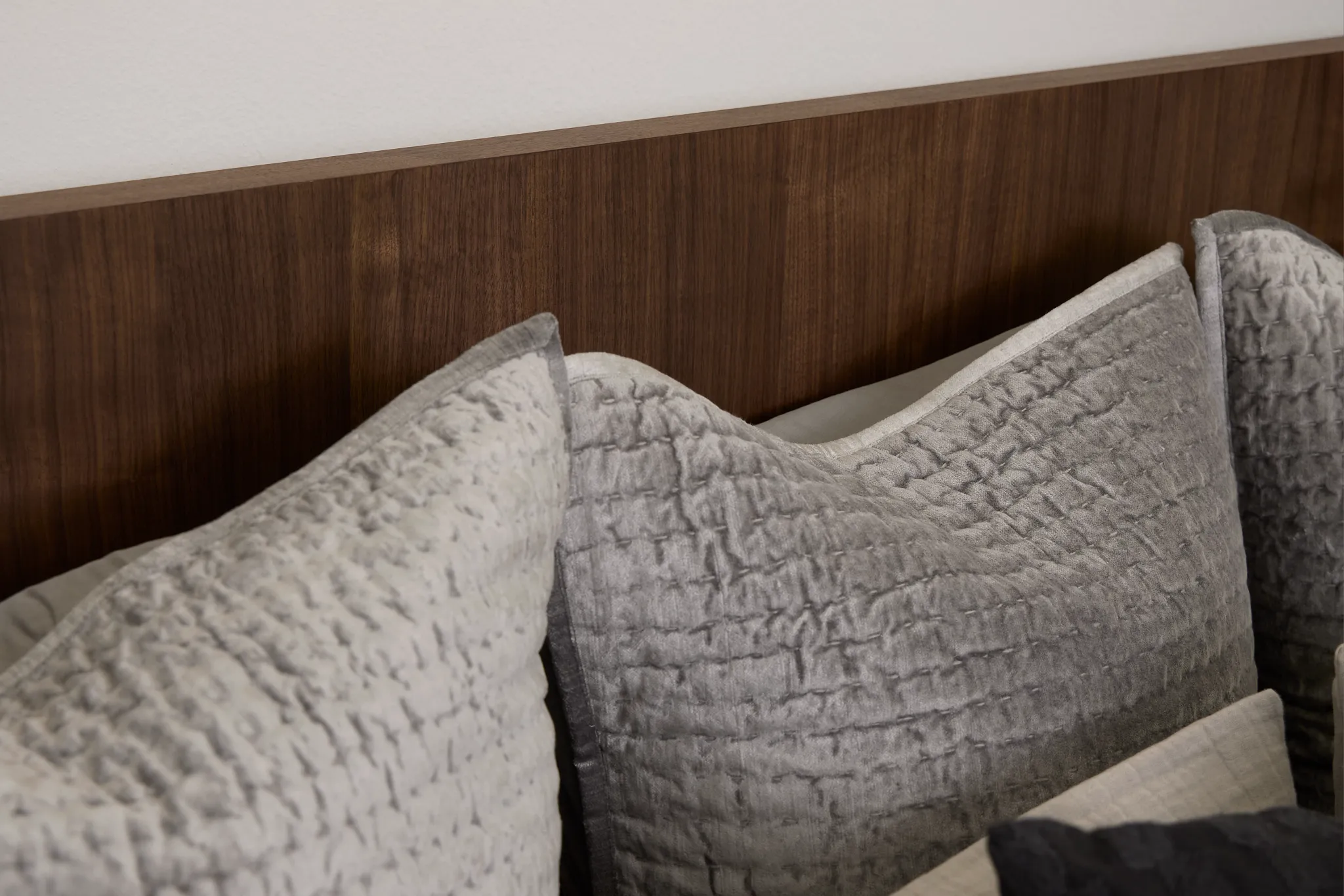 Barin Gray Coverlet Set