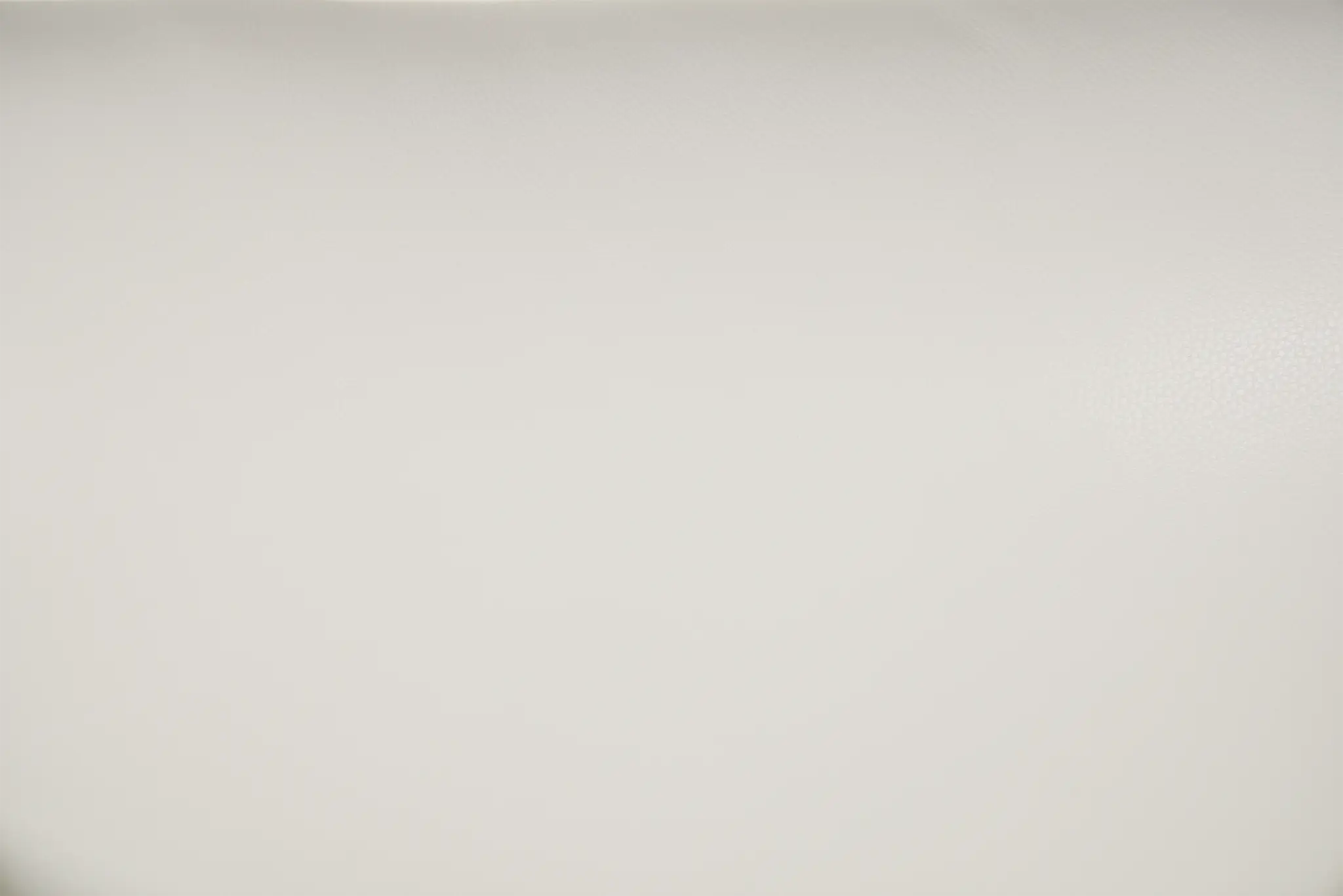 Reign White Lthr/vinyl Large Triple Power Reclining Two-arm Sectional Reign White Lthr/vinyl Large Triple Power Reclining Two-arm Sectional