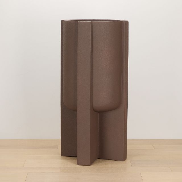 Kameron Brown Large Planter