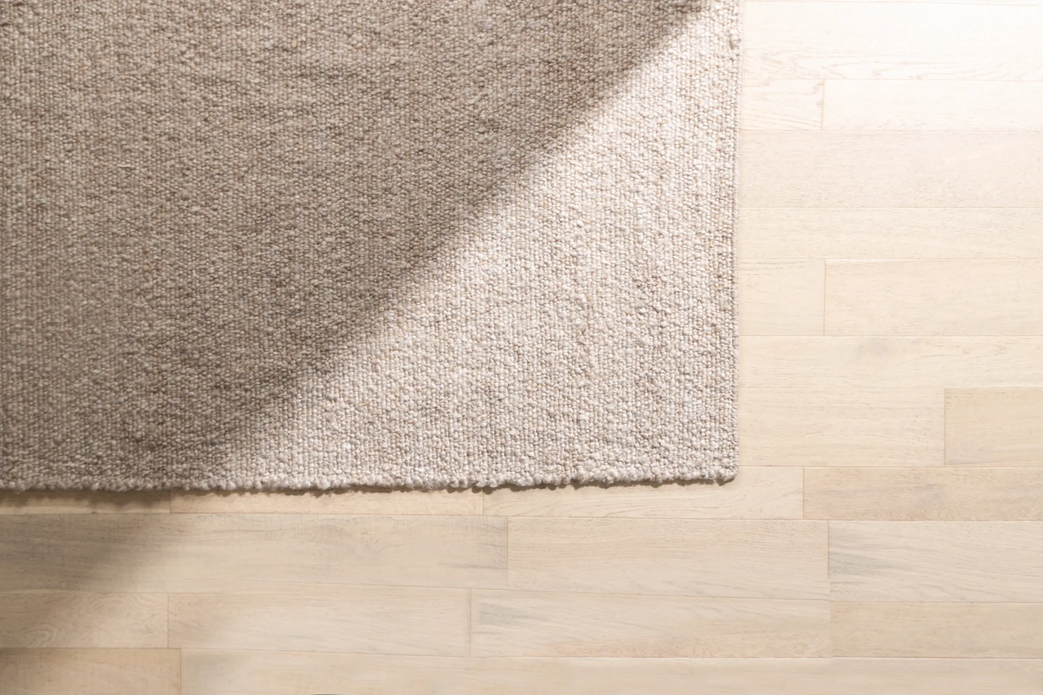 Aysu Brown 8x10 Area Rug