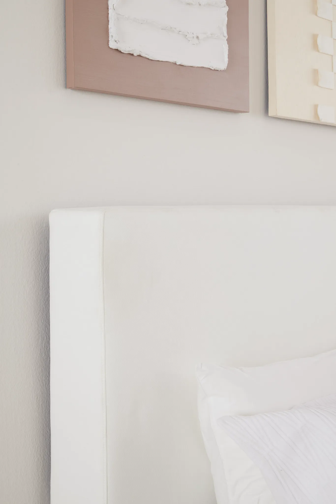 Haven White Uph Platform Bed