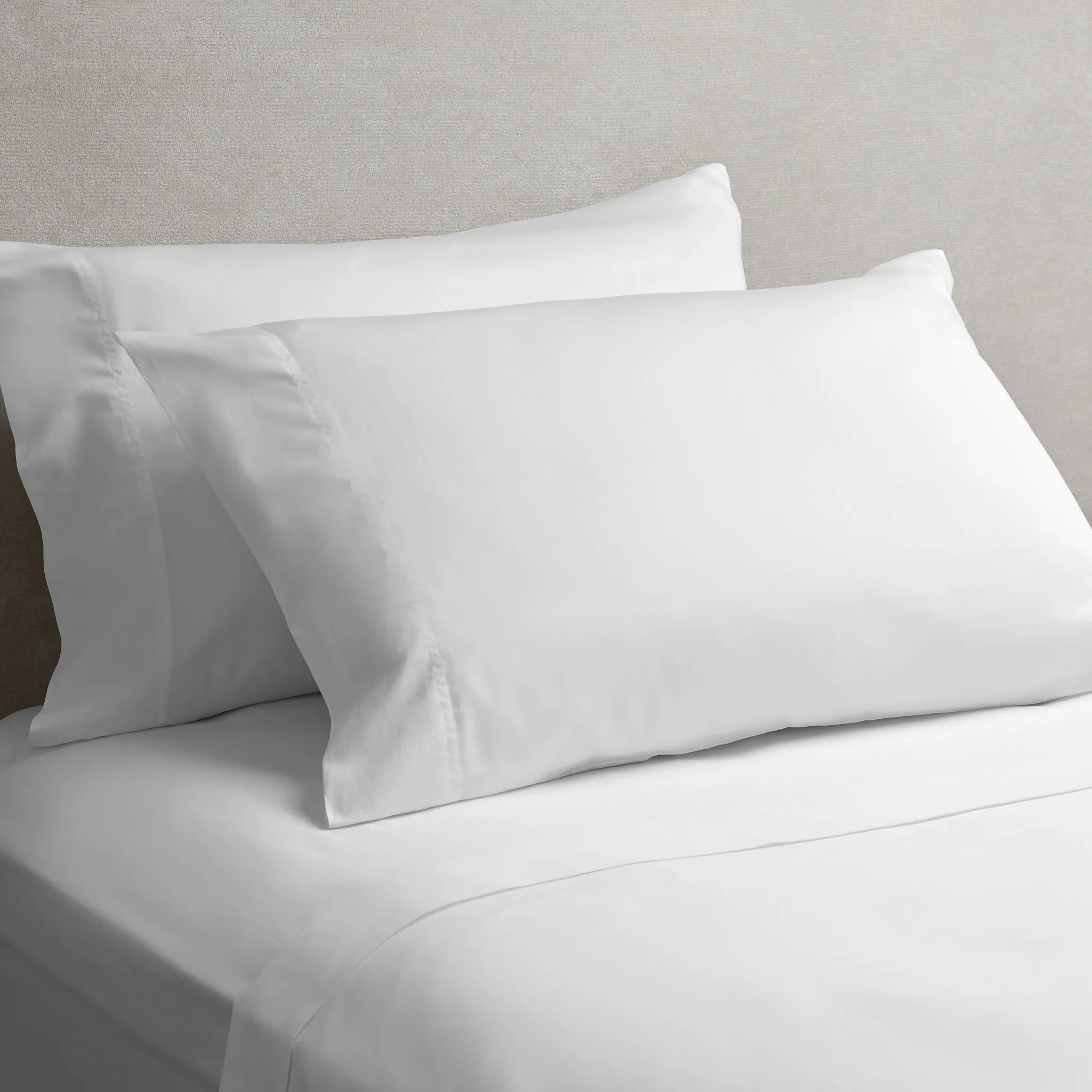 Rest & Renew Cotton Sateen White 300 Thread Sheet Set