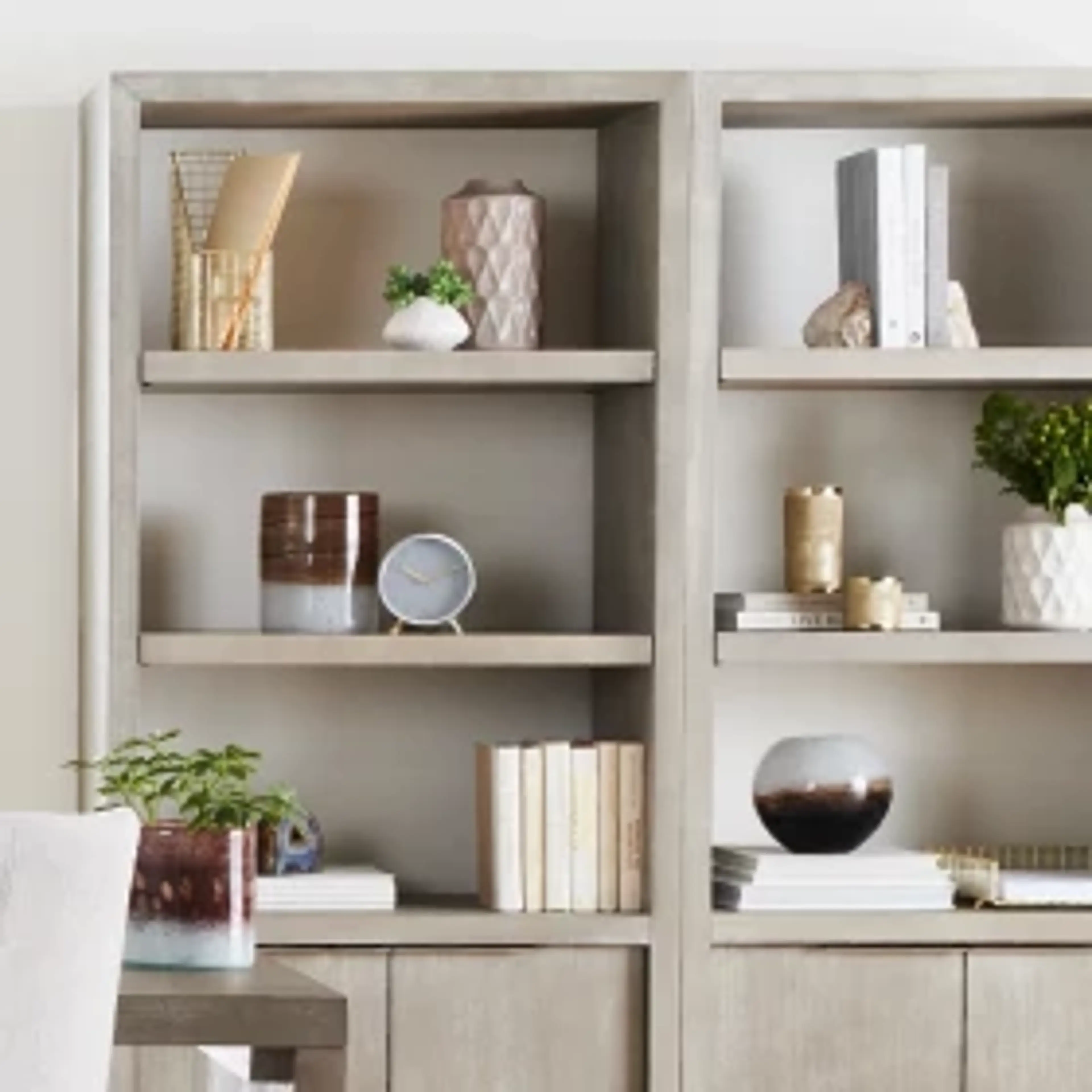 Bookshelf Ideas to Create a Designer-Look for Your Home   