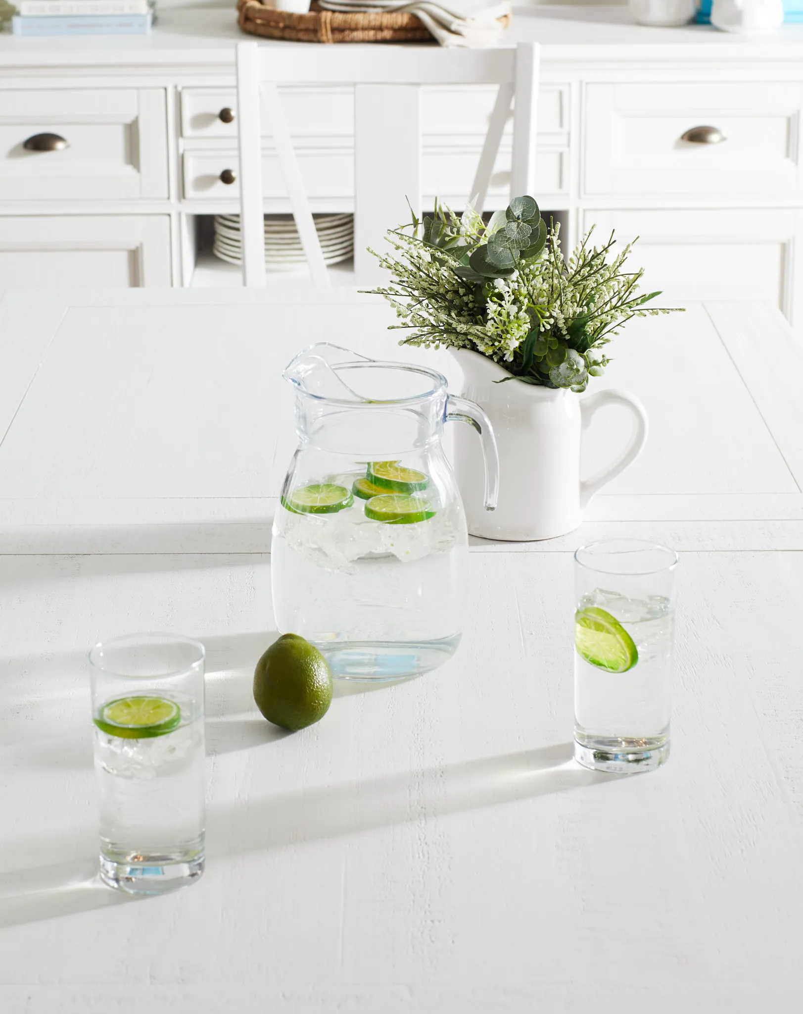 Heron Cove White Trestle Rectangular Table & 4 Wood Chairs