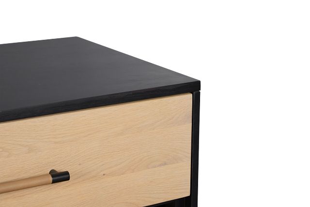 Highland Black 3-drawer Nightstand