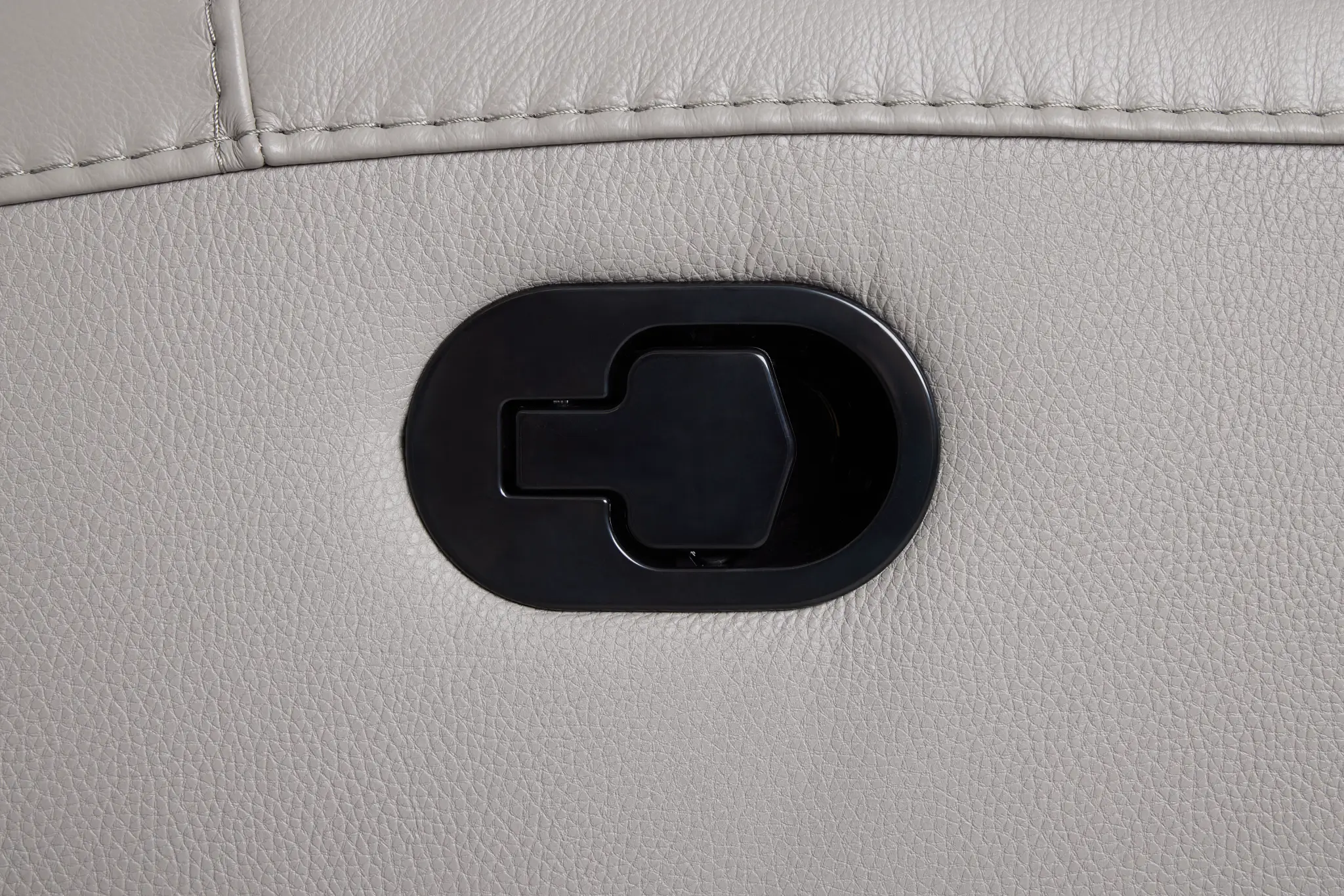 Walker Light Gray Lthr/vinyl Reclining Console Loveseat Walker Light Gray Lthr/vinyl Reclining Console Loveseat