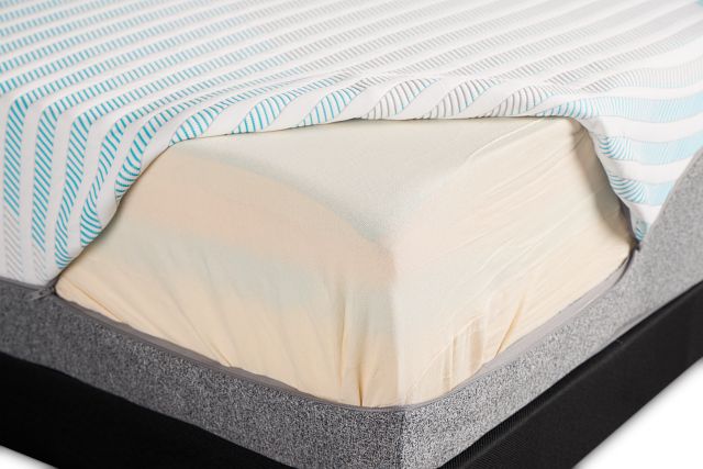 Rest & Renew Performance 12.5" Medium Hybrid Mattress