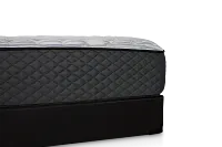 Kevin Charles By Sealy Signature Extra Firm Mattress Set