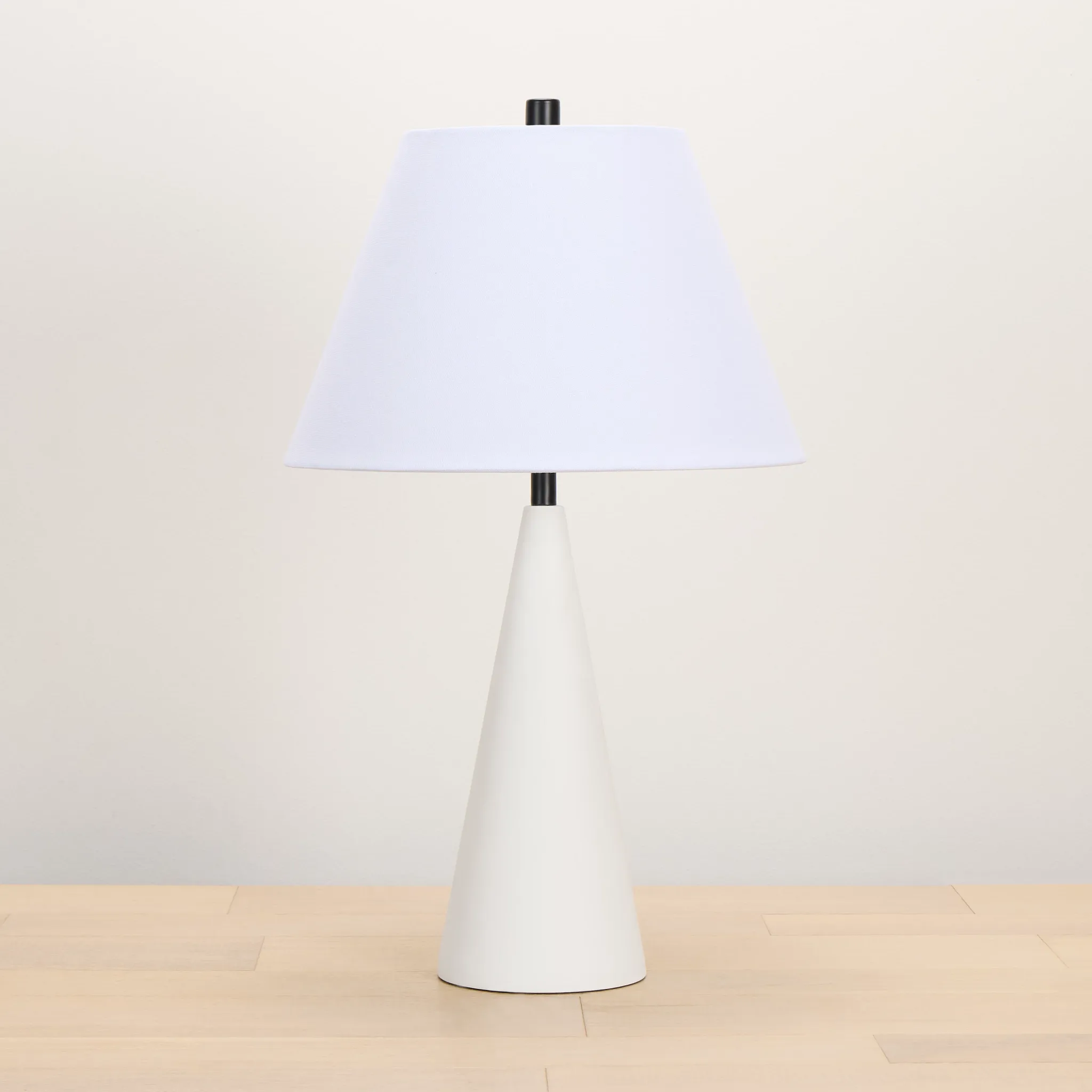 Paiga White Cement Table Lamp